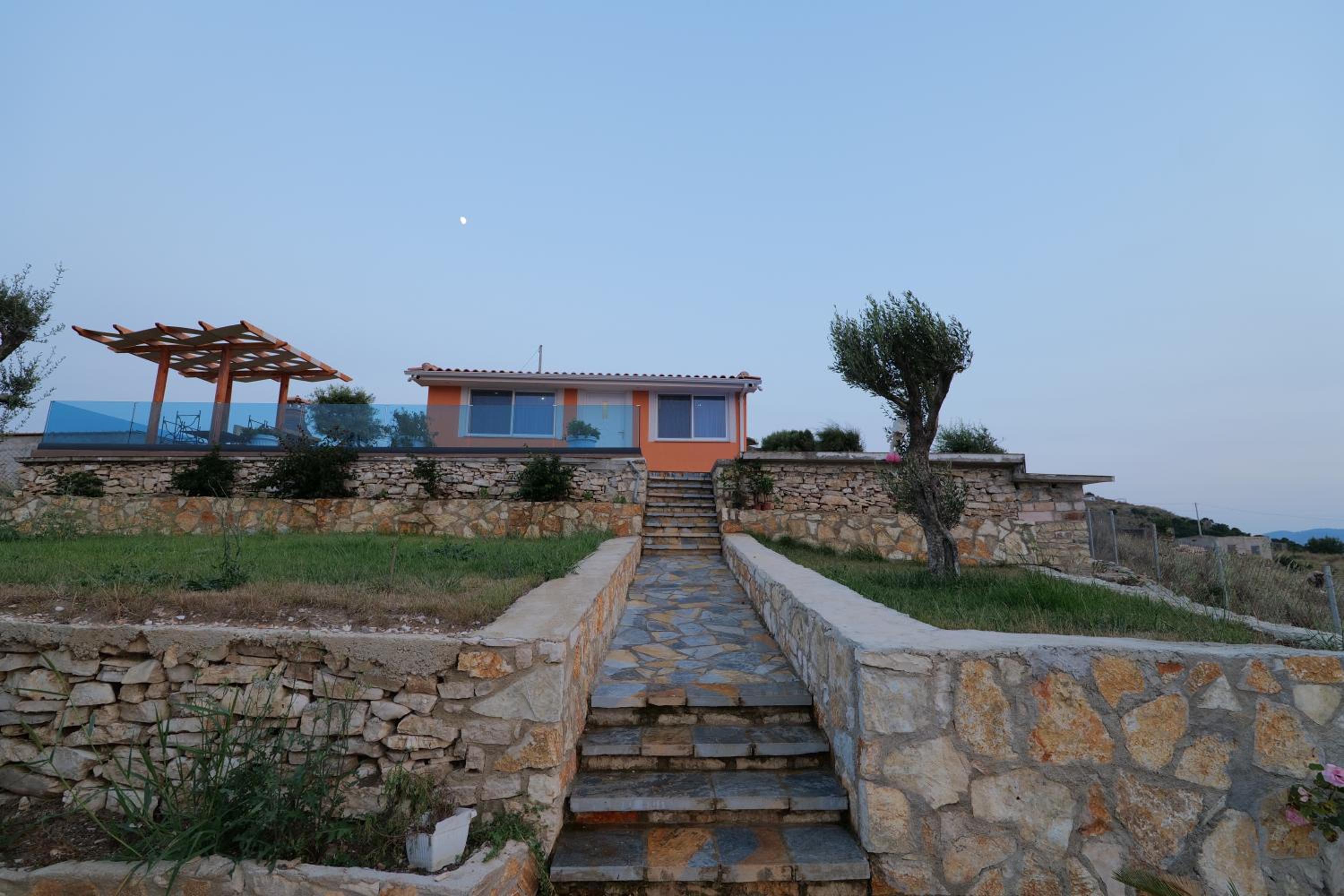 Twins Villa
