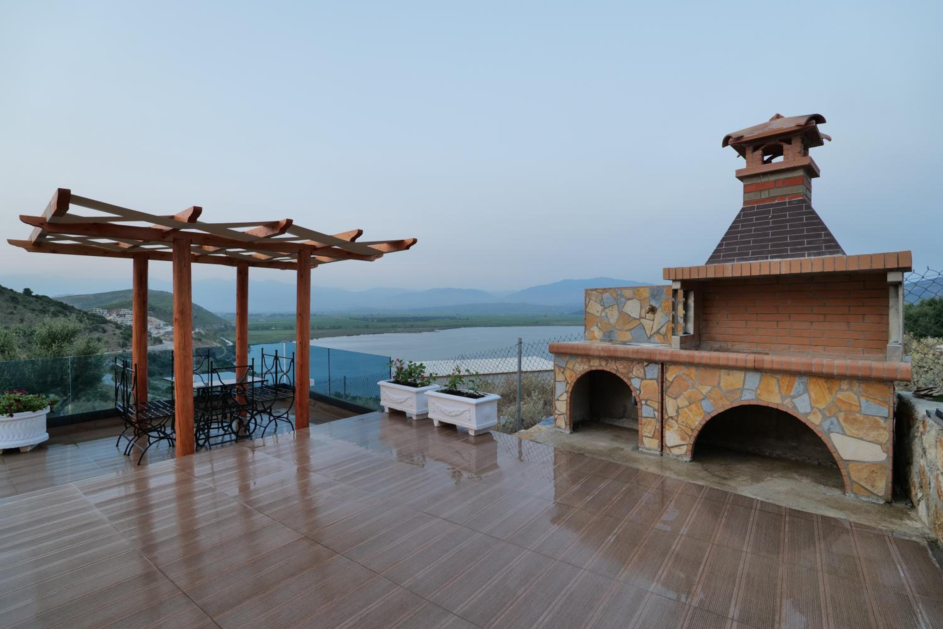 Twins Villa