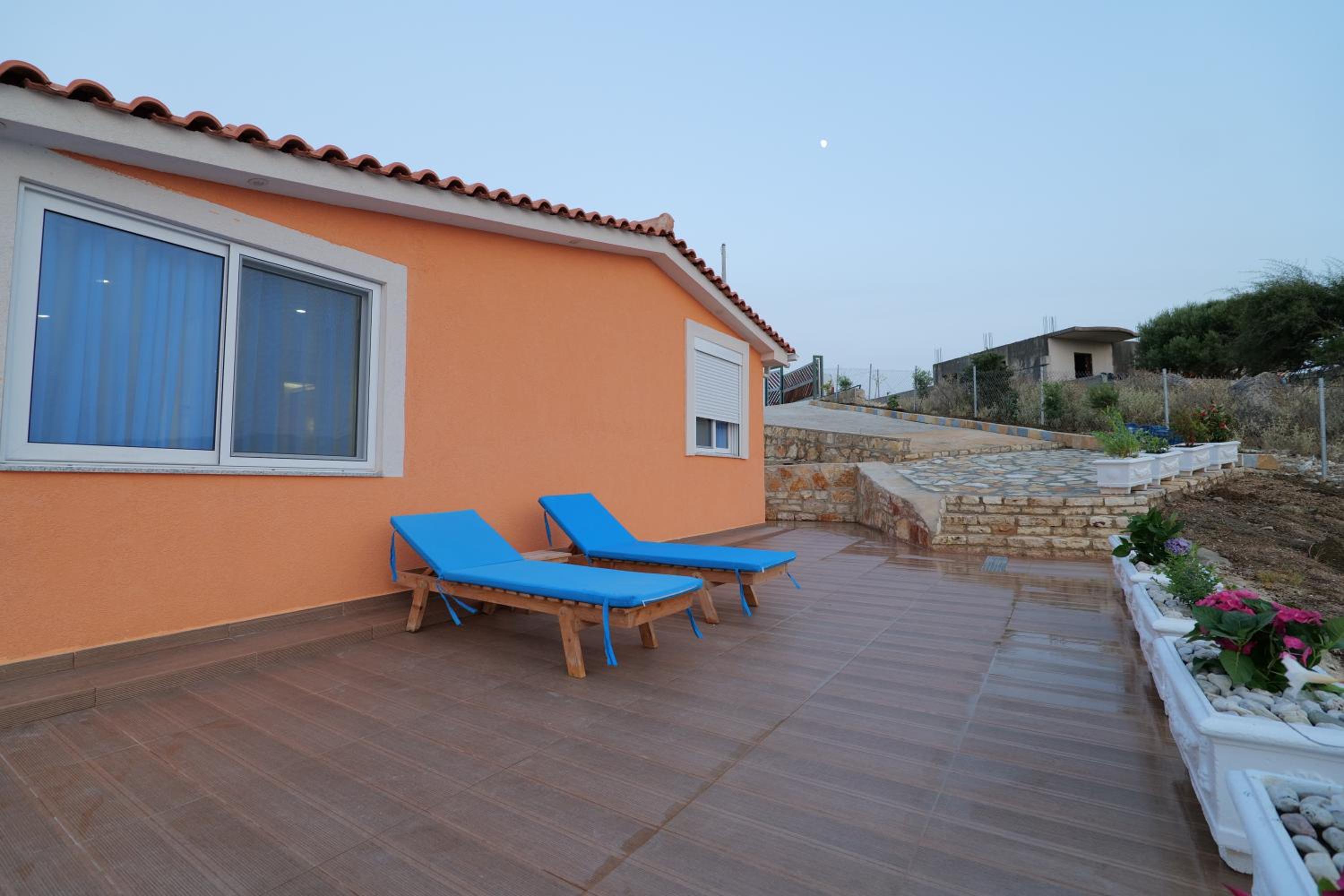 Twins Villa