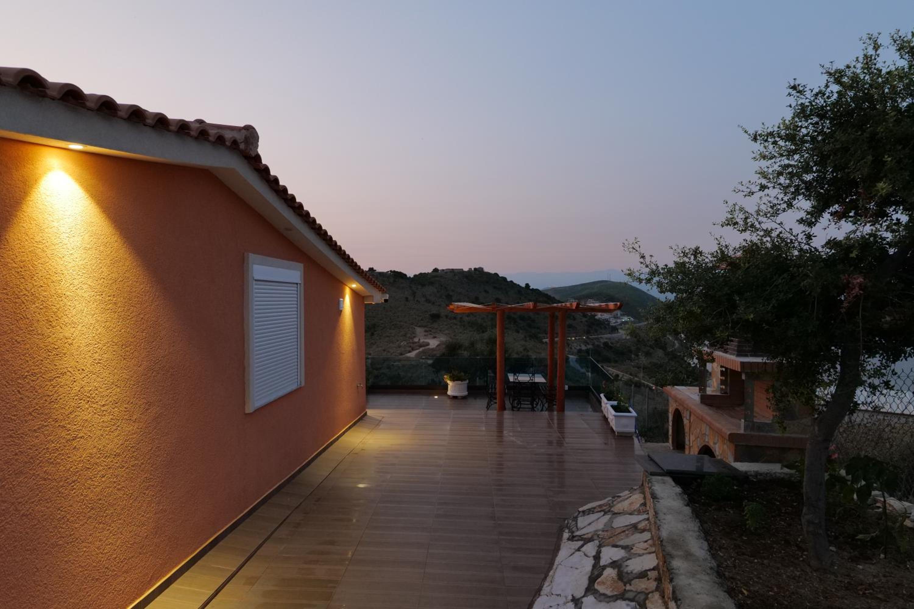 Twins Villa