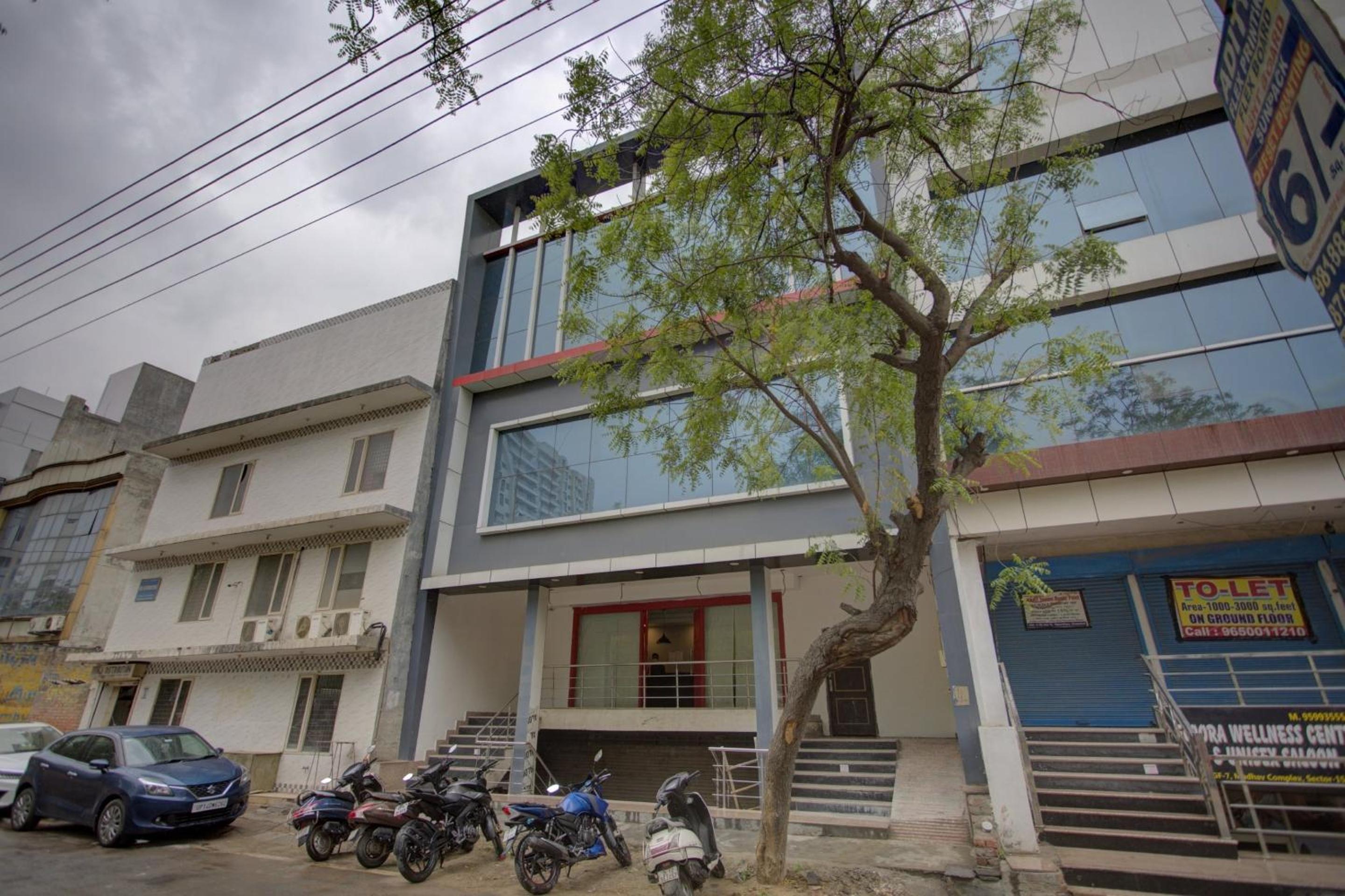 Townhouse Townhouse Atal Chowk Indirapuram Ghaziabad view 2