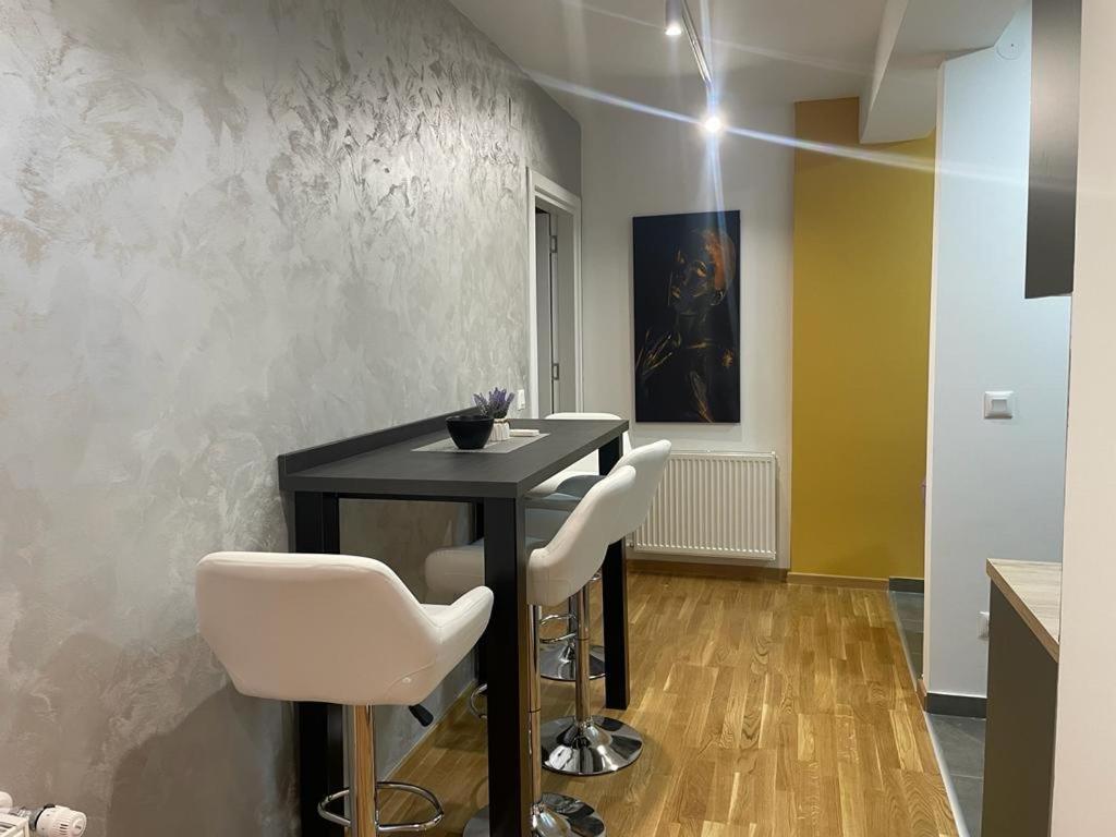 luxury Pool Apartment Jagodina