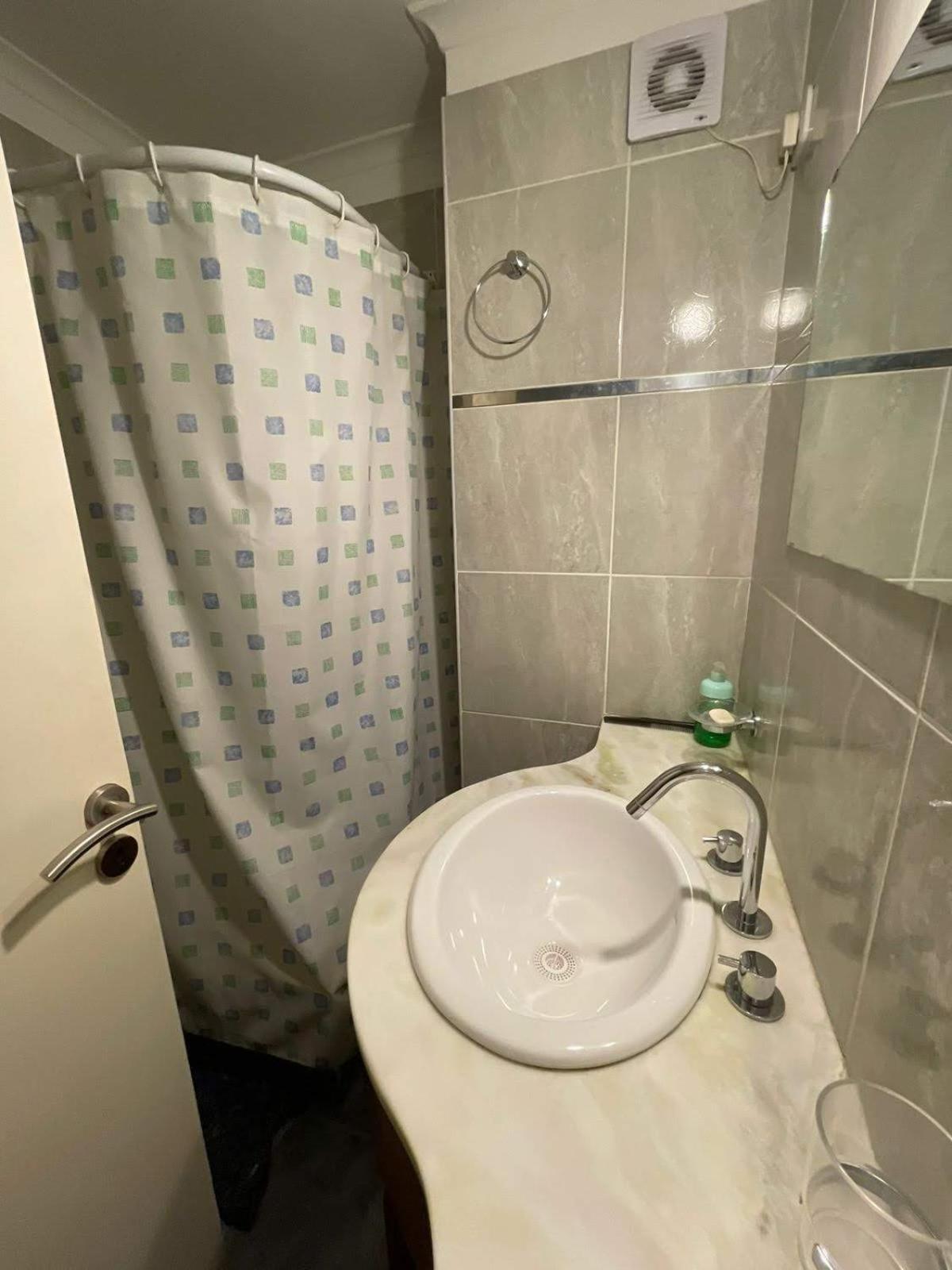 Departamento centrico con cochera incluida