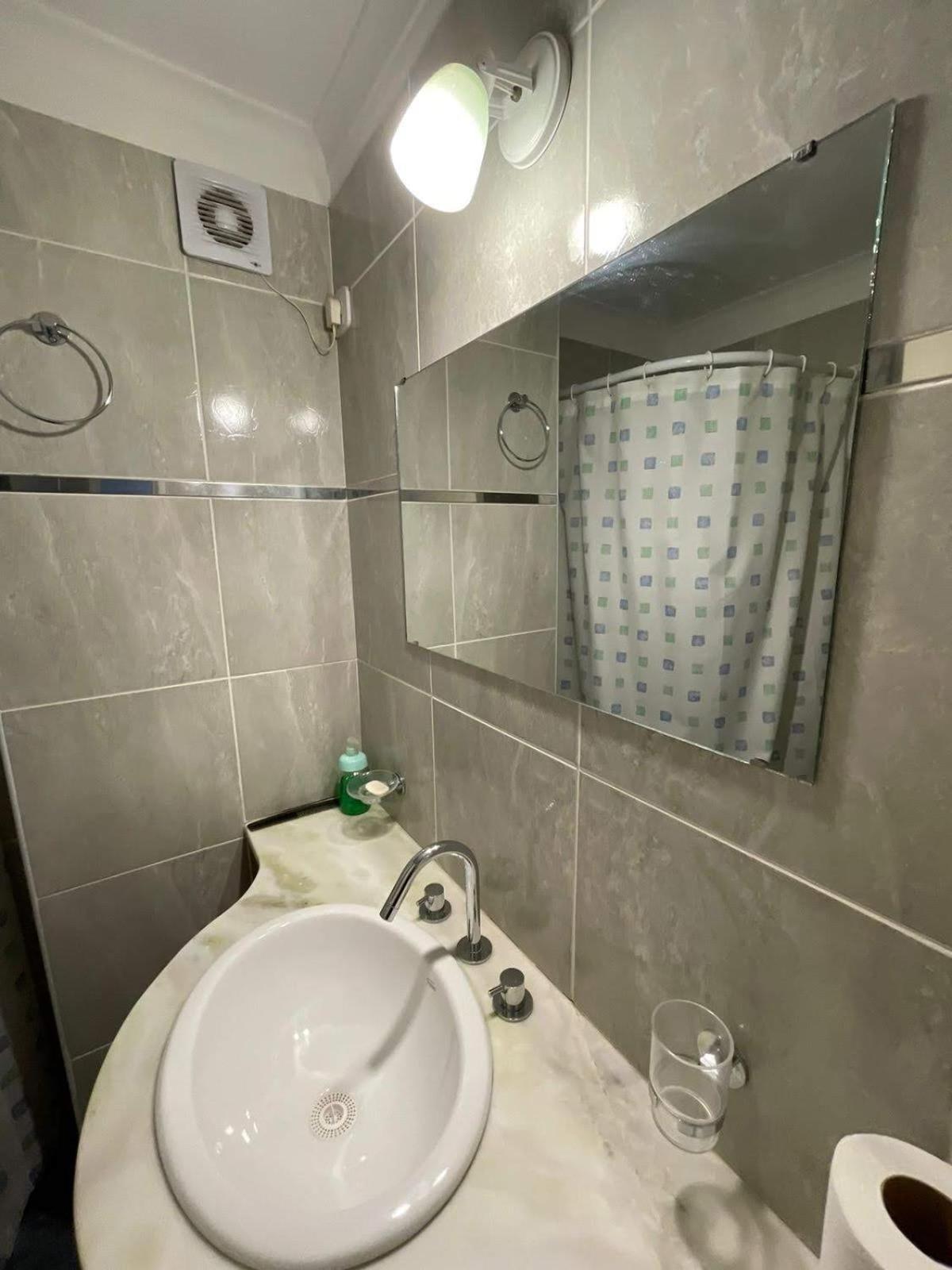 Departamento centrico con cochera incluida