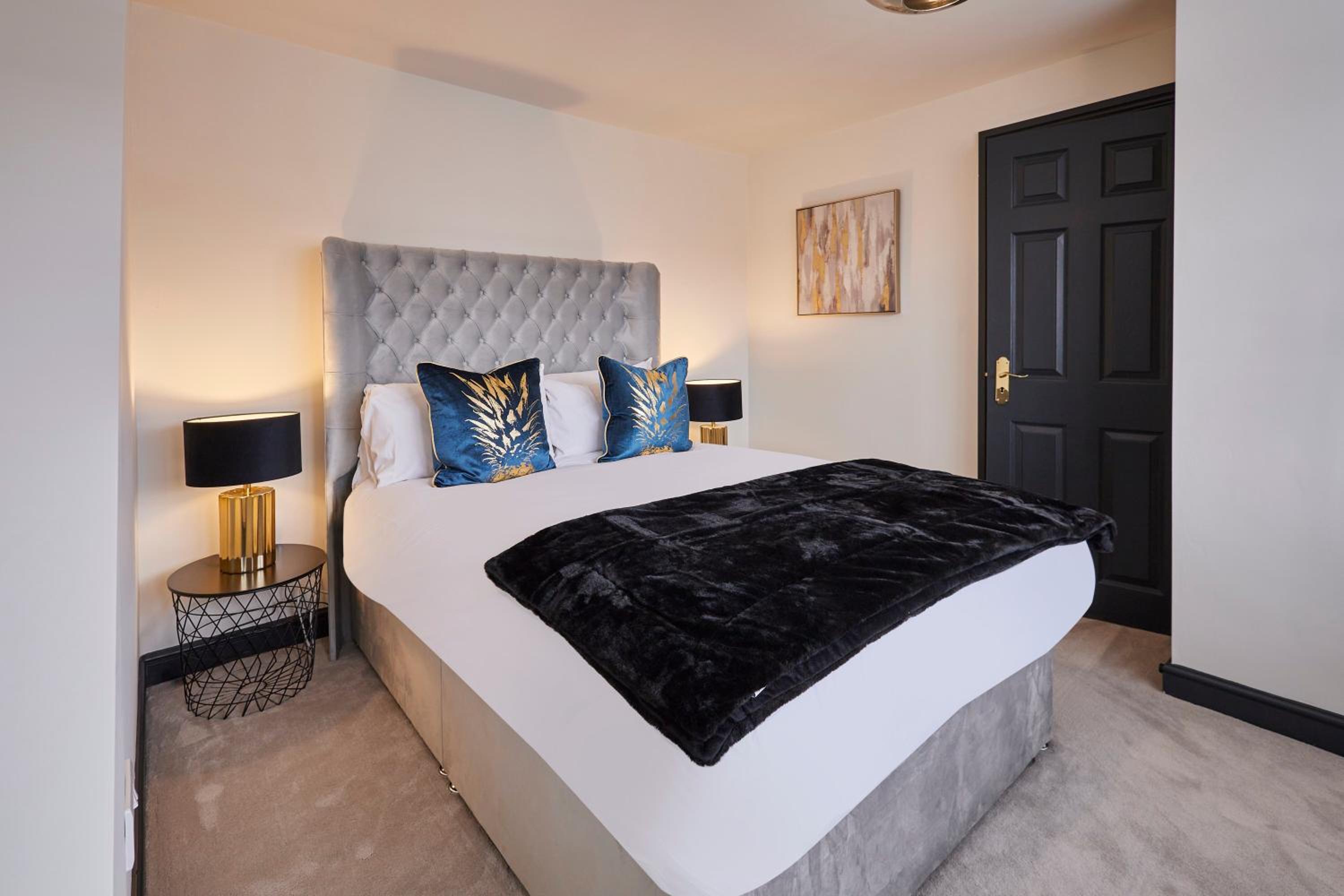 Host & Stay - Darcey House view 3