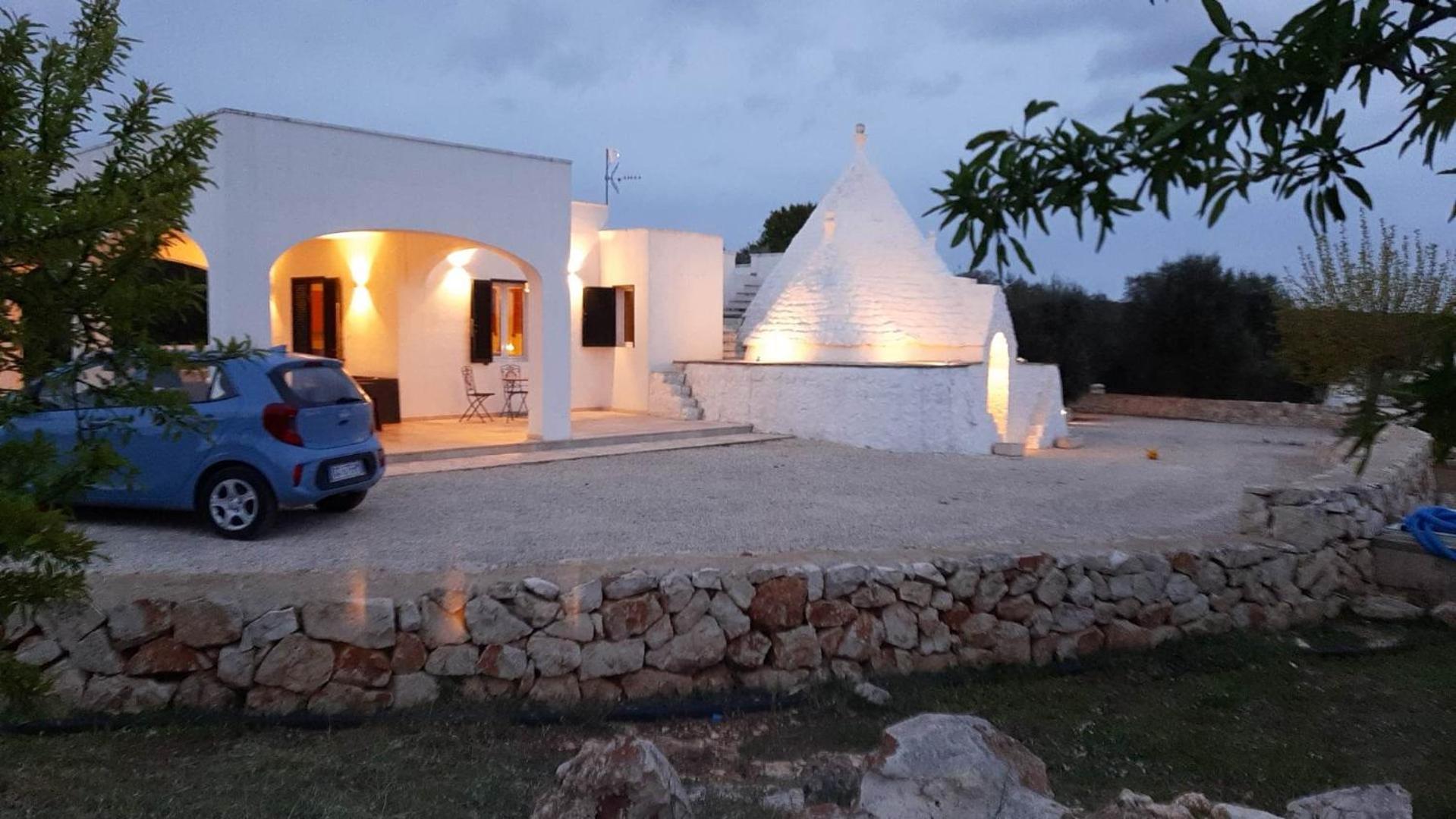 Trullo Tranquillo Ostuni view 3