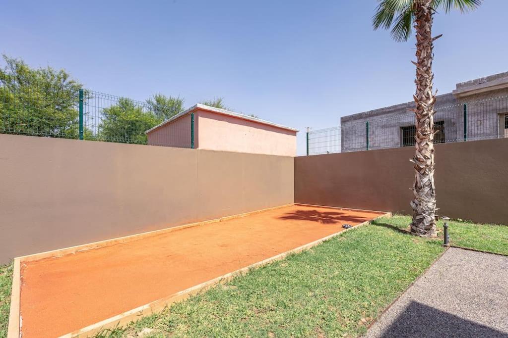 Villa Mima, lux, billard, jeux, cuisinière , piscine Chauffée, view 3