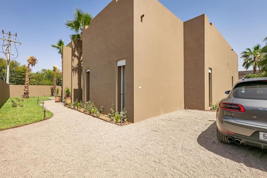 Villa Mima, lux, billard, jeux, cuisinière , piscine Chauffée, view 5