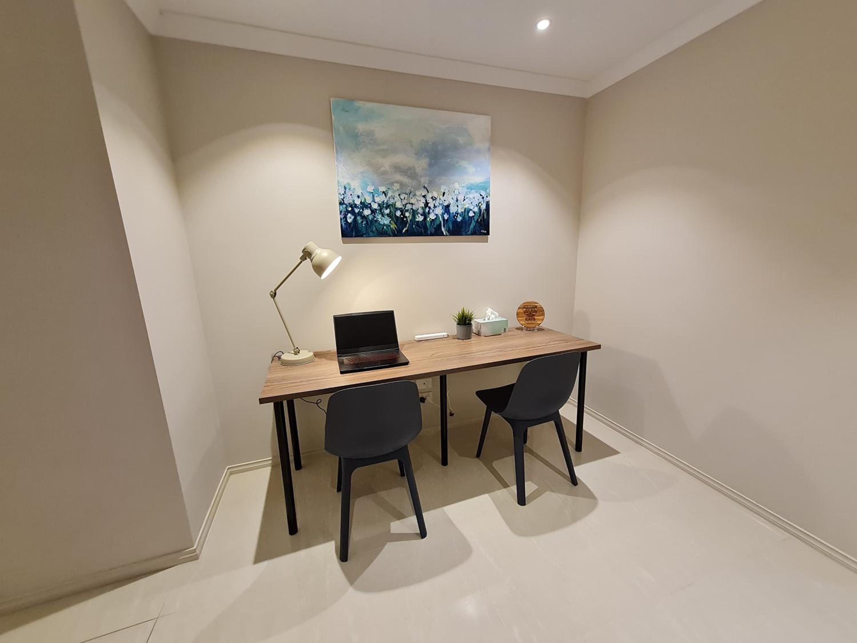 Stylish House in Geelong for Large Family or Group