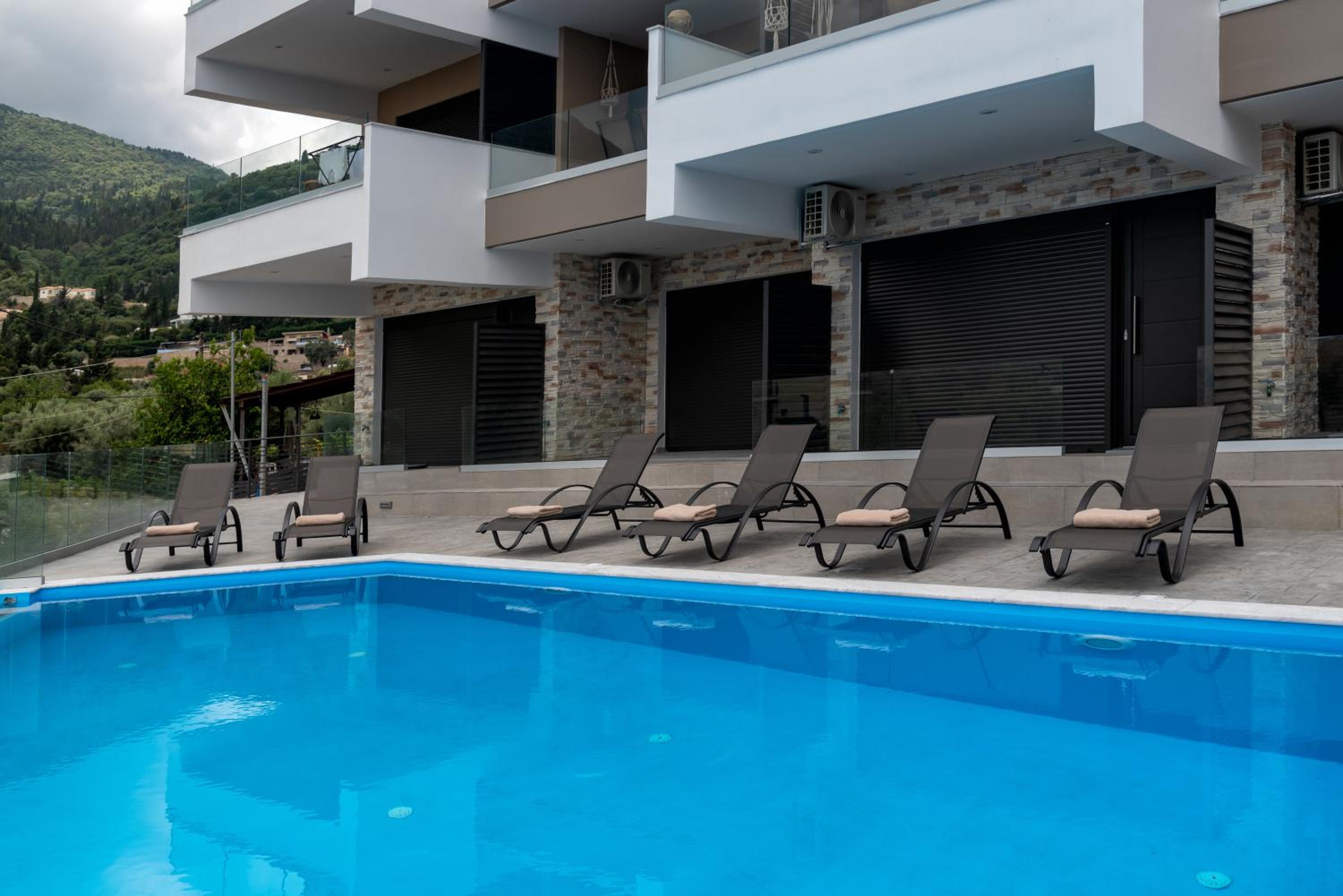 Katerina Luxurious Sea View view 3