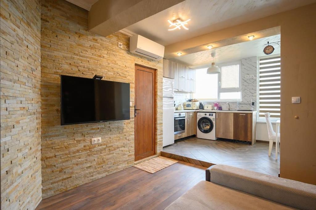Sunset Luxury Apartment