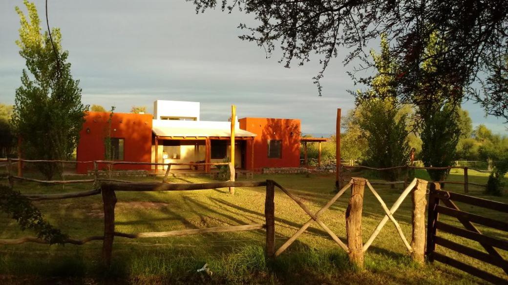 Cabaña Chañares de Banda Florida - Sveña
