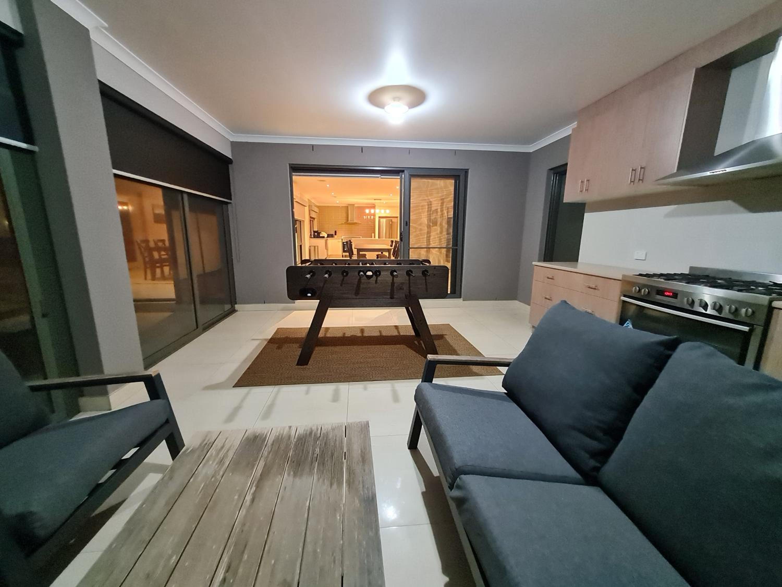 Stylish House in Geelong for Large Family or Group