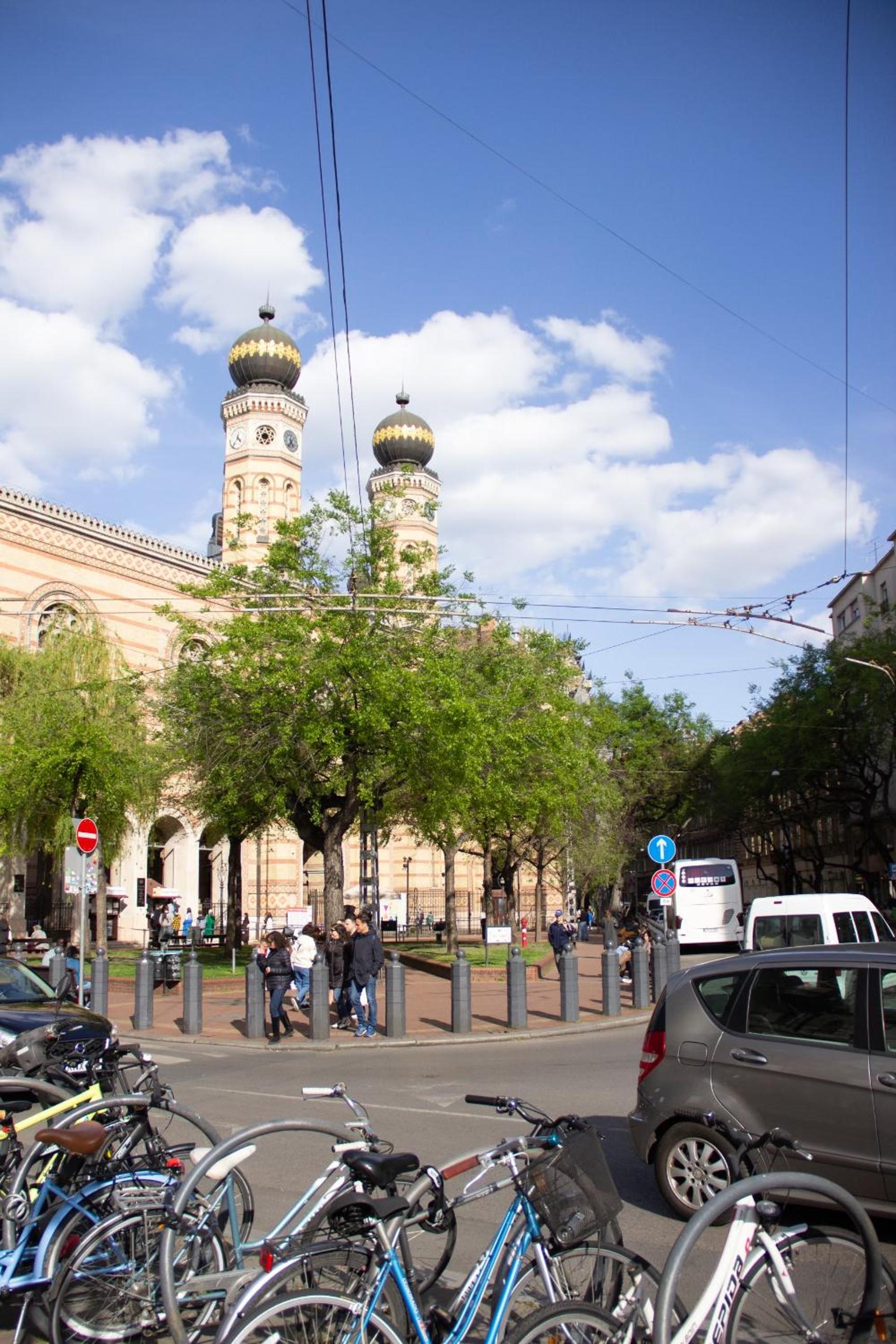 Luxury Downtown 3 Bedroom Apartment by Synagoge with Beautiful View view 4