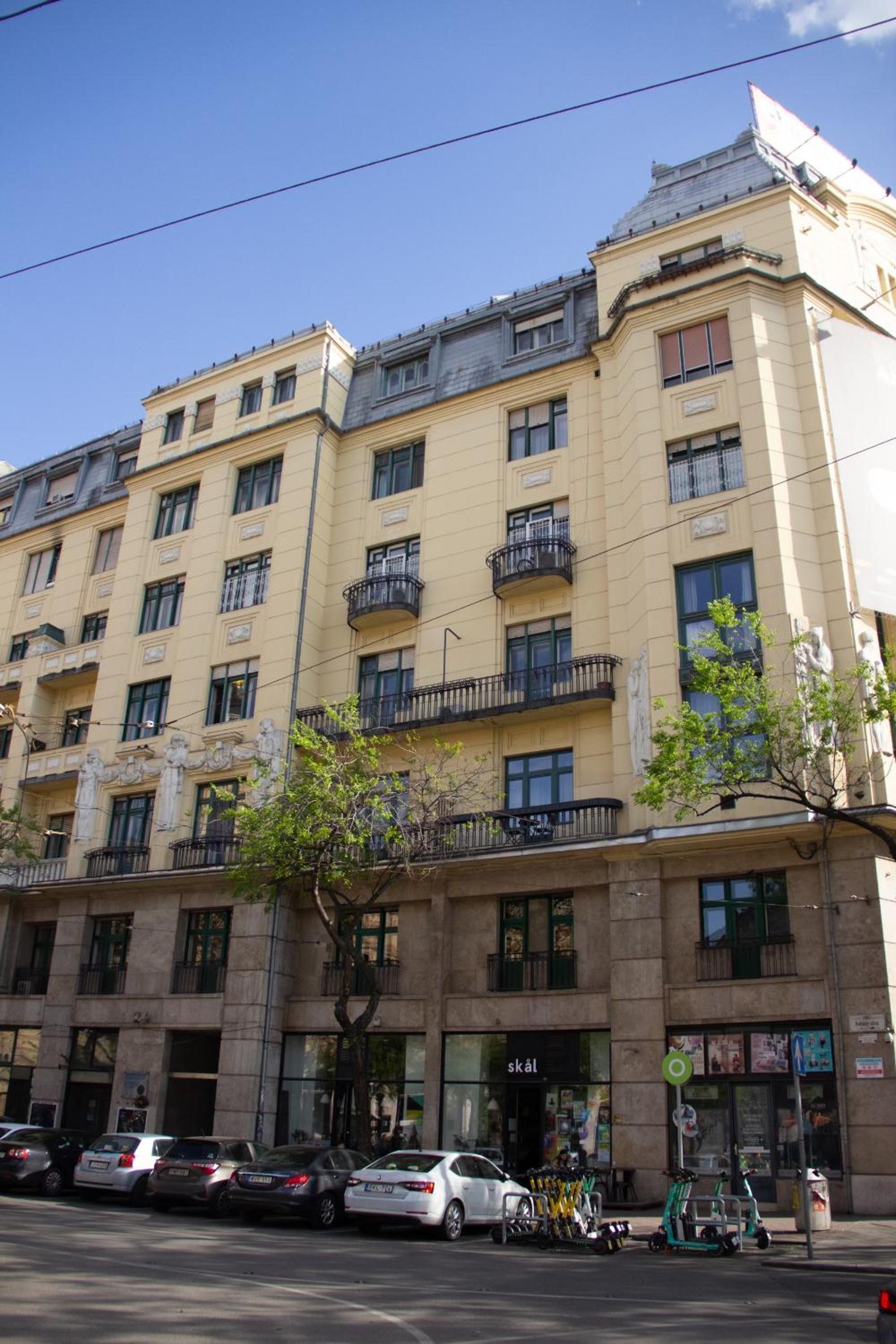 Luxury Downtown 3 Bedroom Apartment by Synagoge with Beautiful View view 2