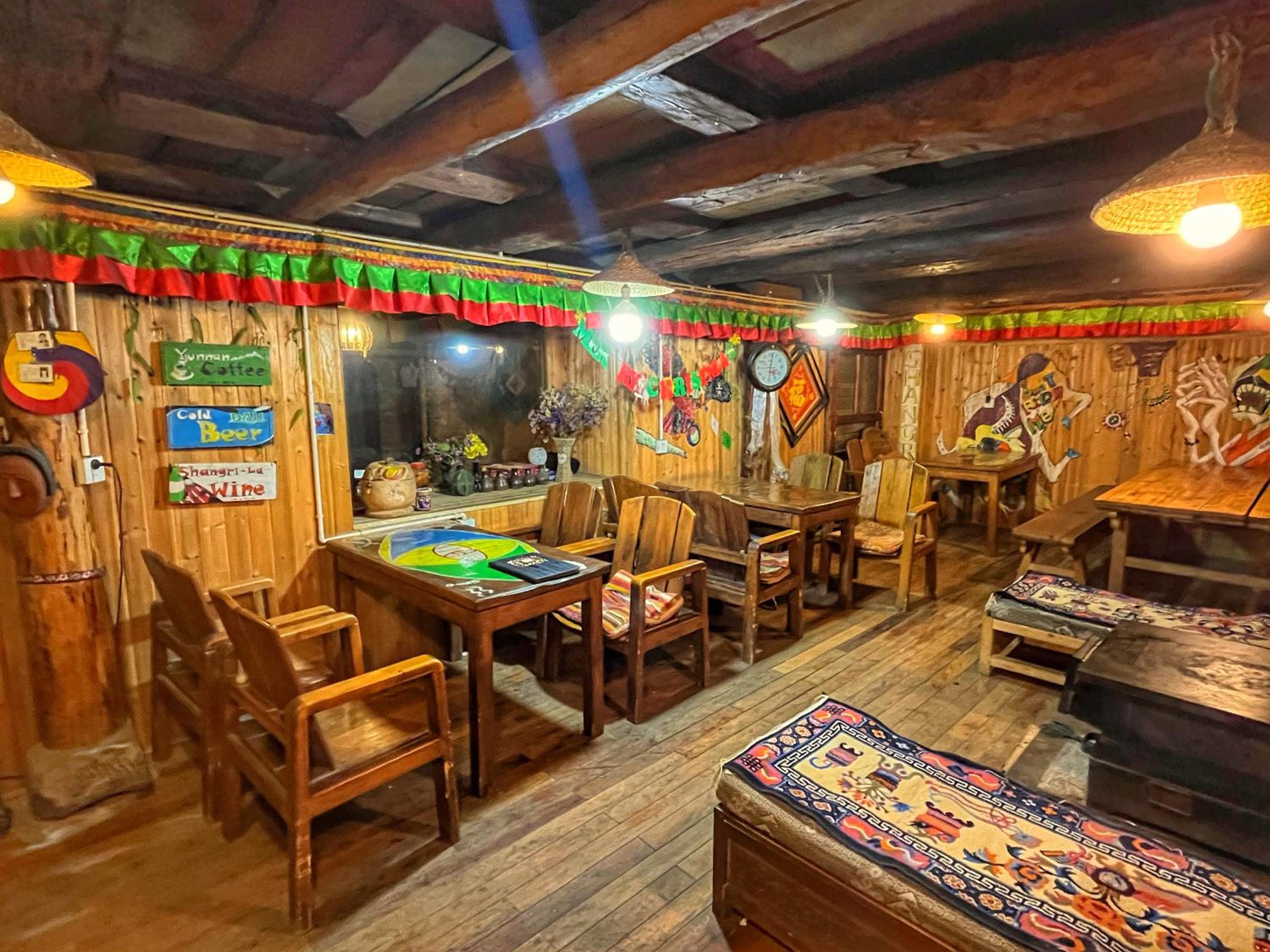 Tavern Hostel仁和客栈