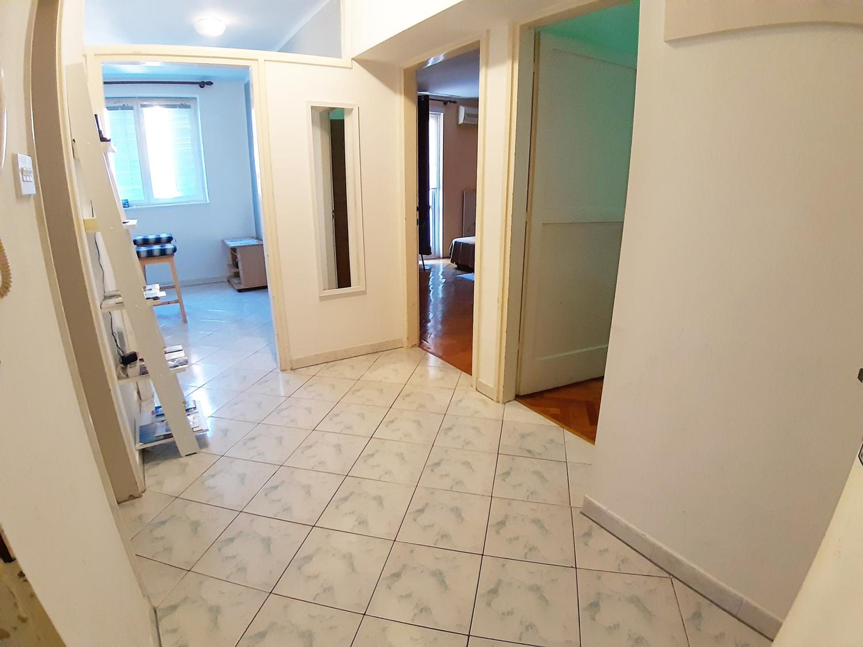Amarena Apartment
