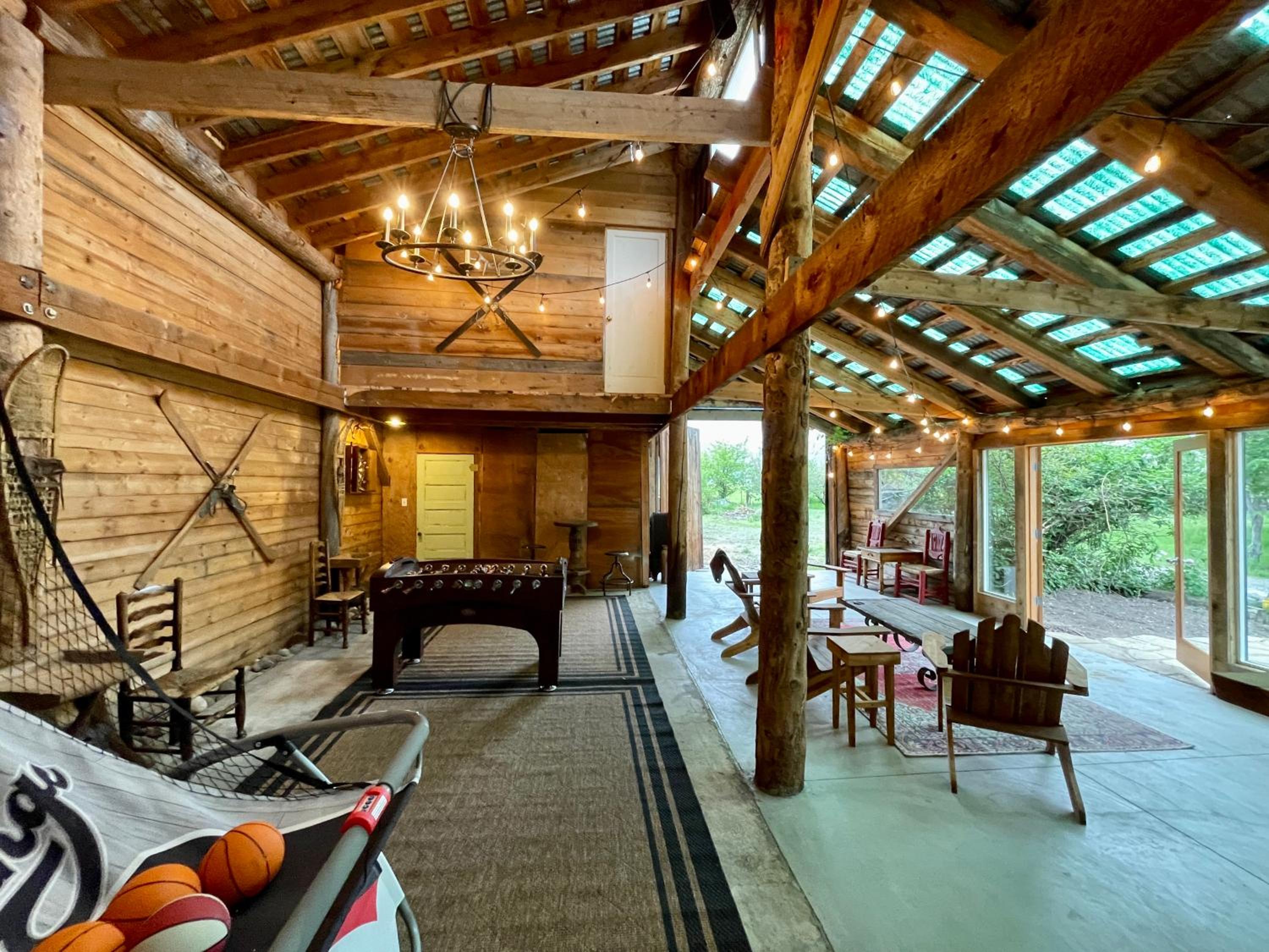 Bear Lodge with private Pool, Hottub, and Sauna! - Property Image 29