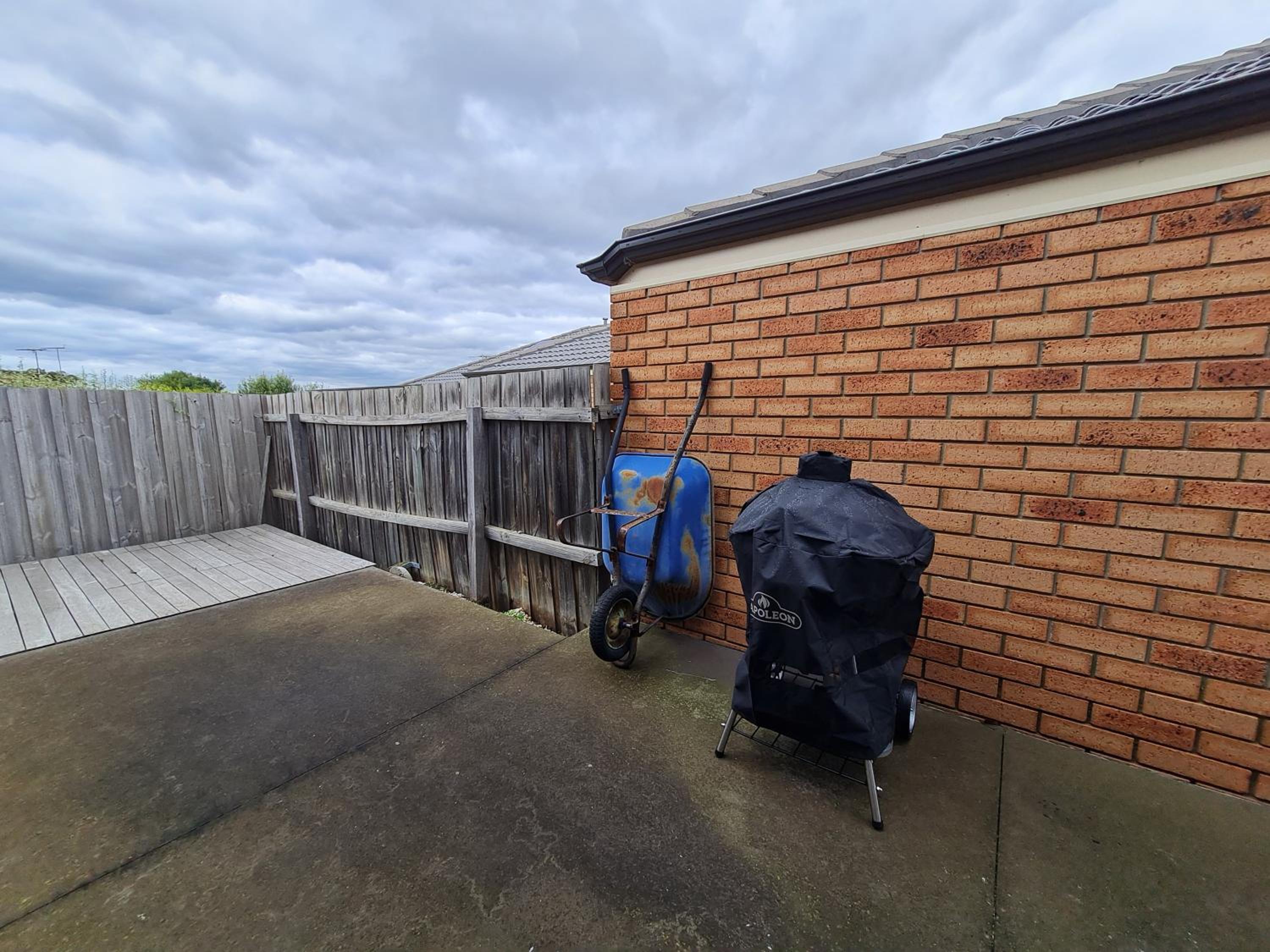 Stylish House in Geelong for Large Family or Group
