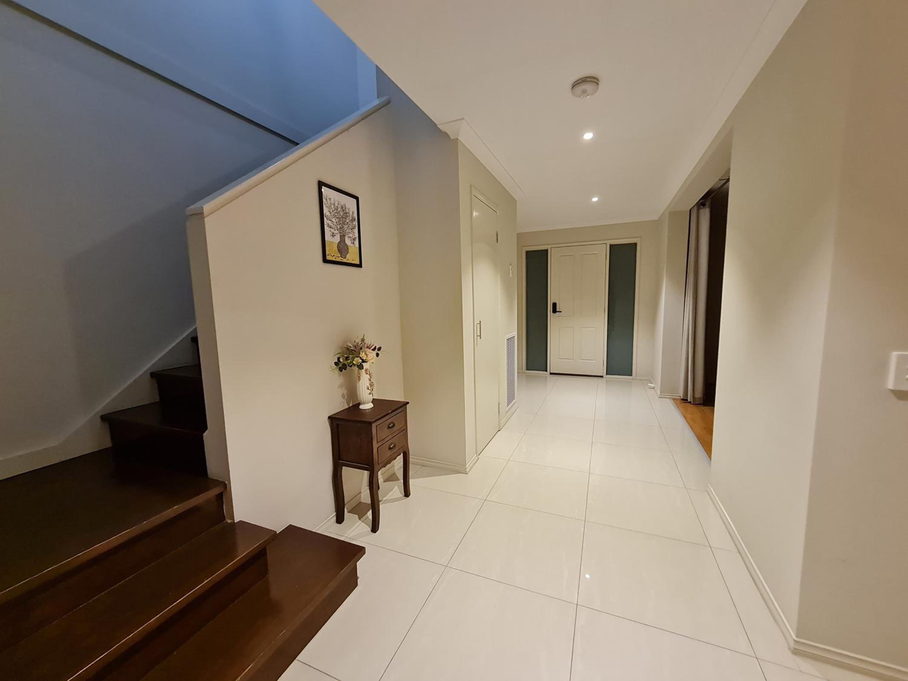 Stylish House in Geelong for Large Family or Group