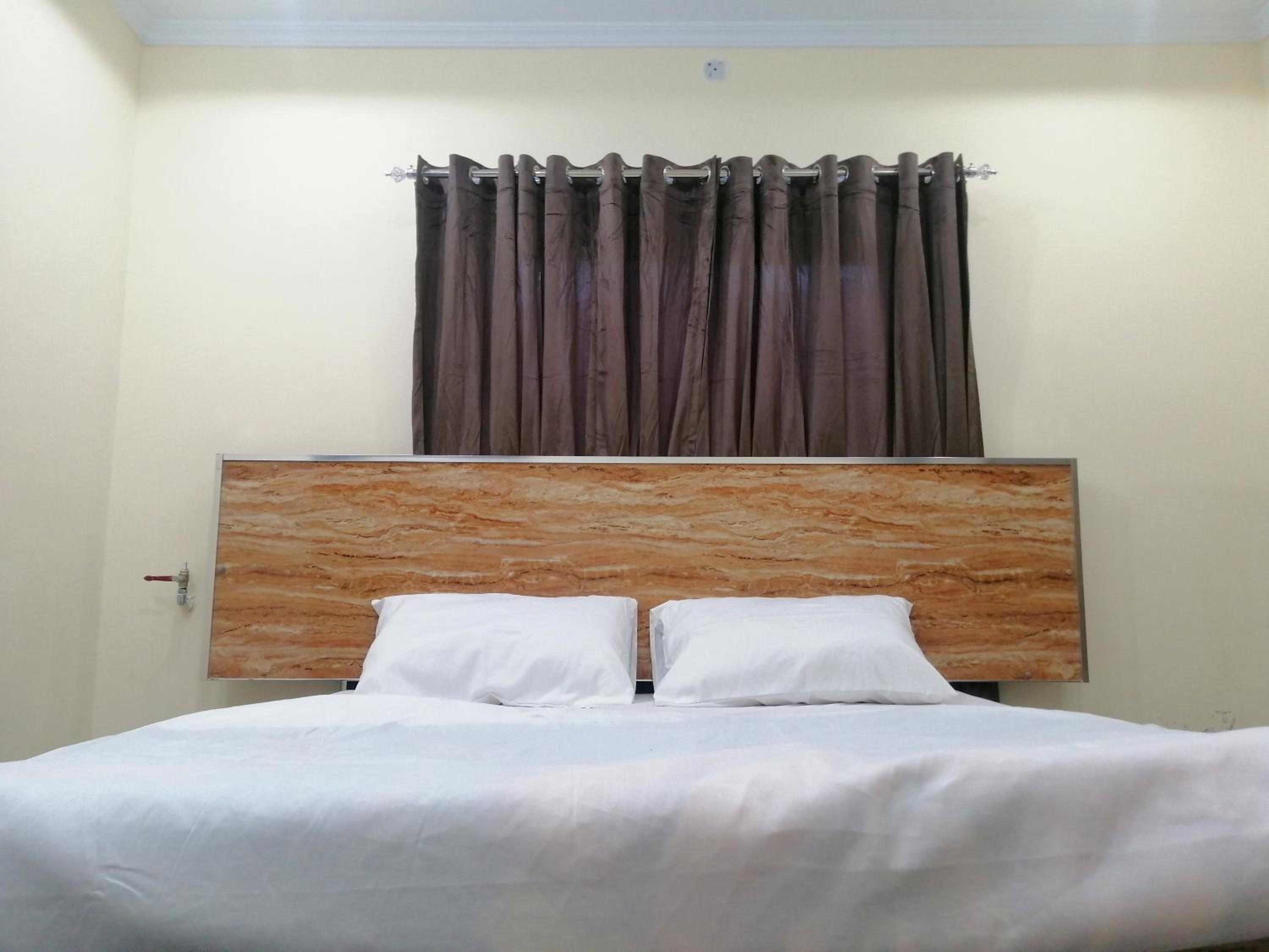 Navid's Holiday Resort and Hotel, Murree view 4