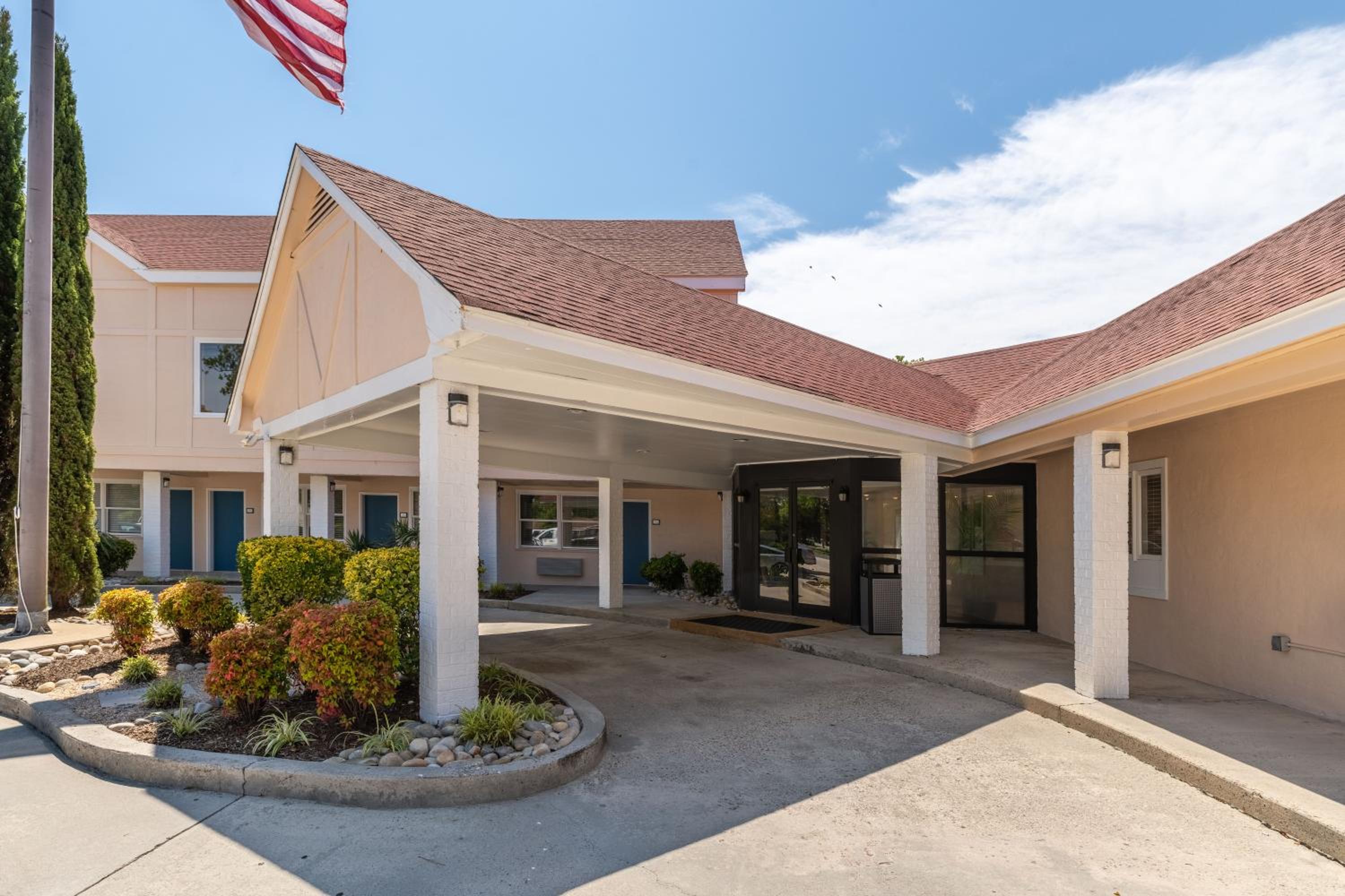 Hotel Manteo, Trademark Collection by Wyndham