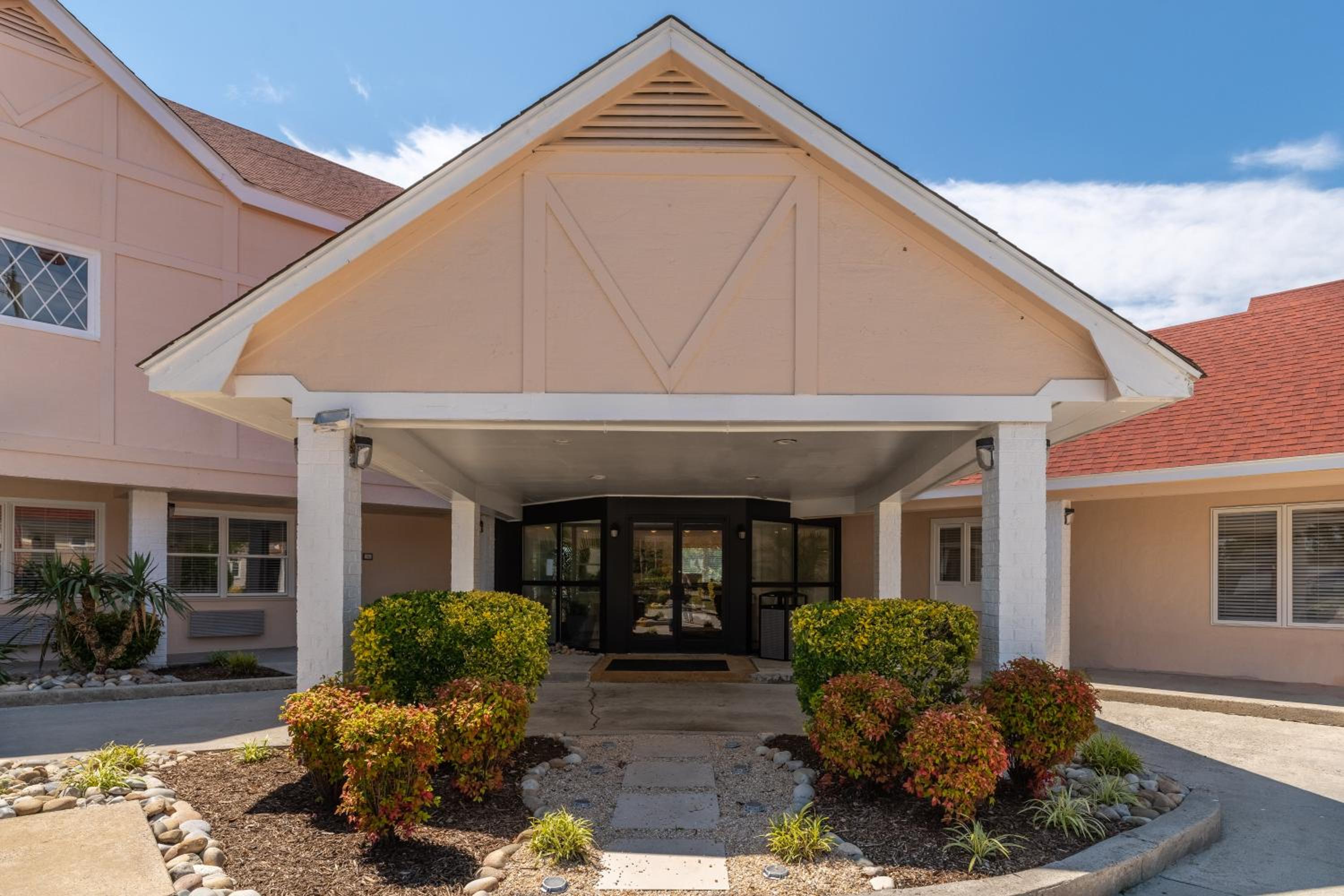 Hotel Manteo, Trademark Collection by Wyndham