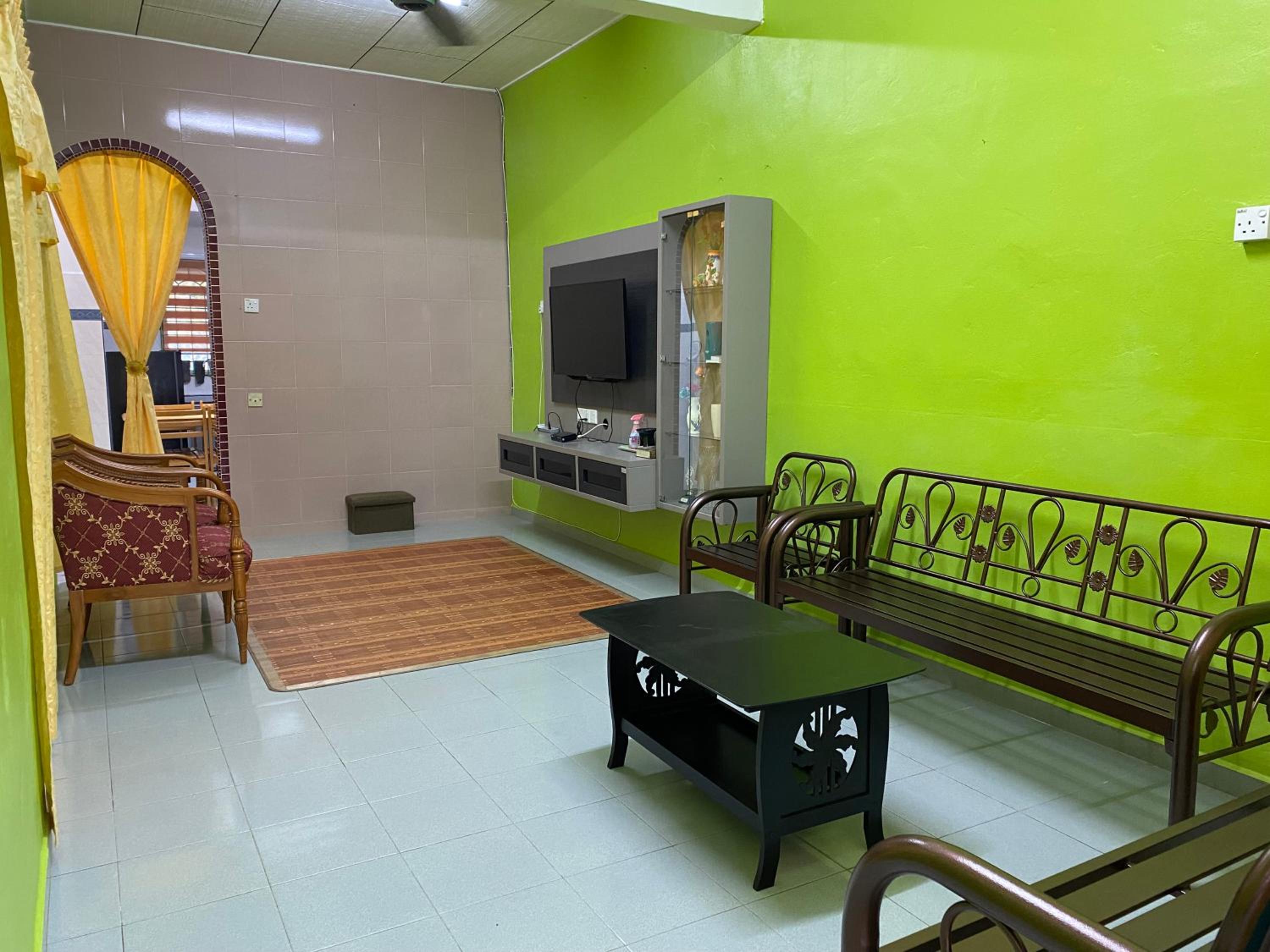 83 Homestay photo 5
