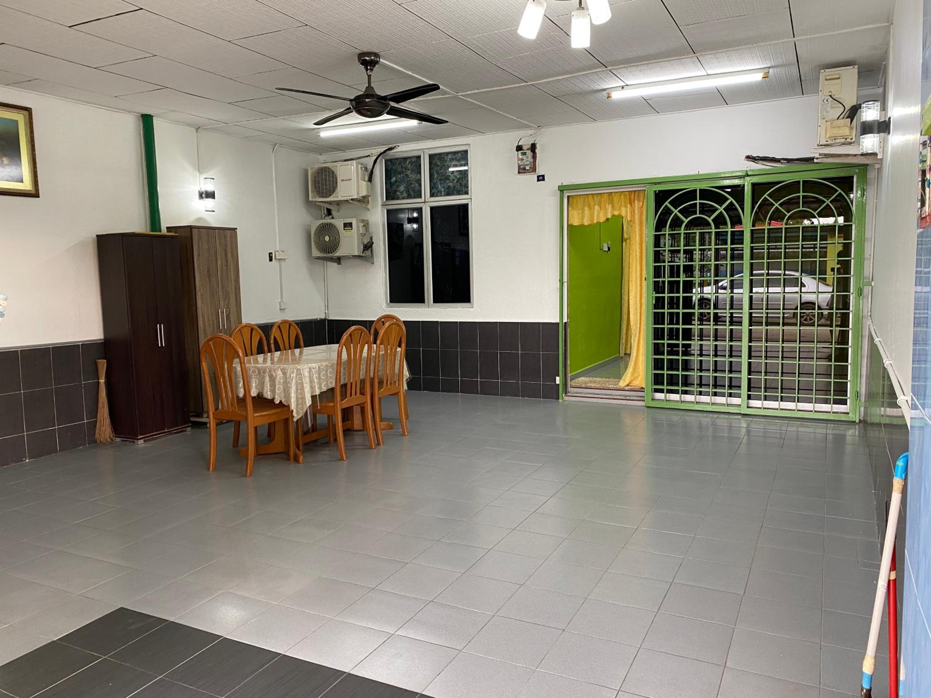 83 Homestay photo 3