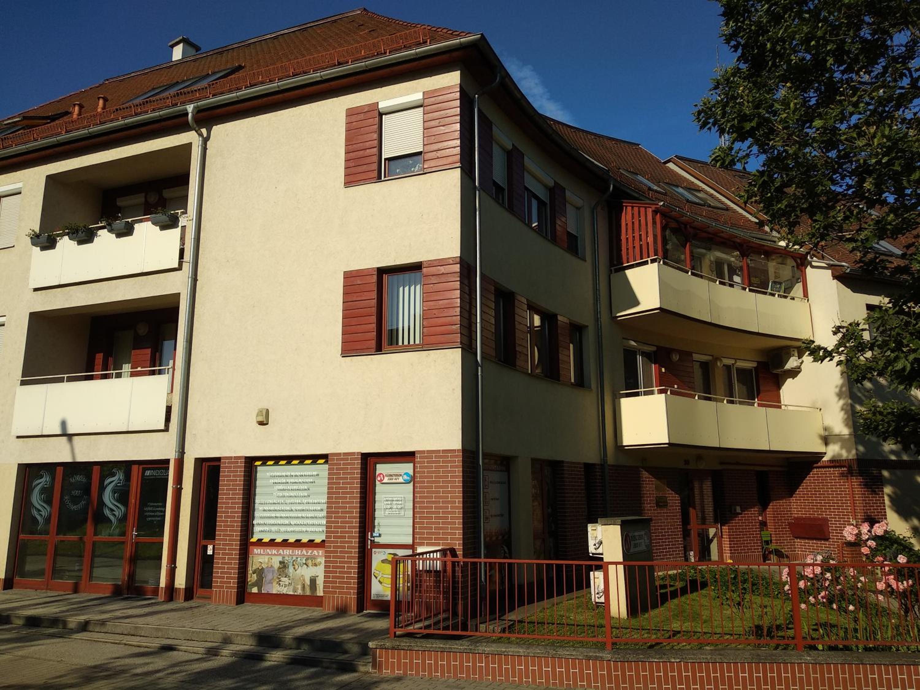Csendes békés belvárosi lakás, nagy terasszal, photo 25