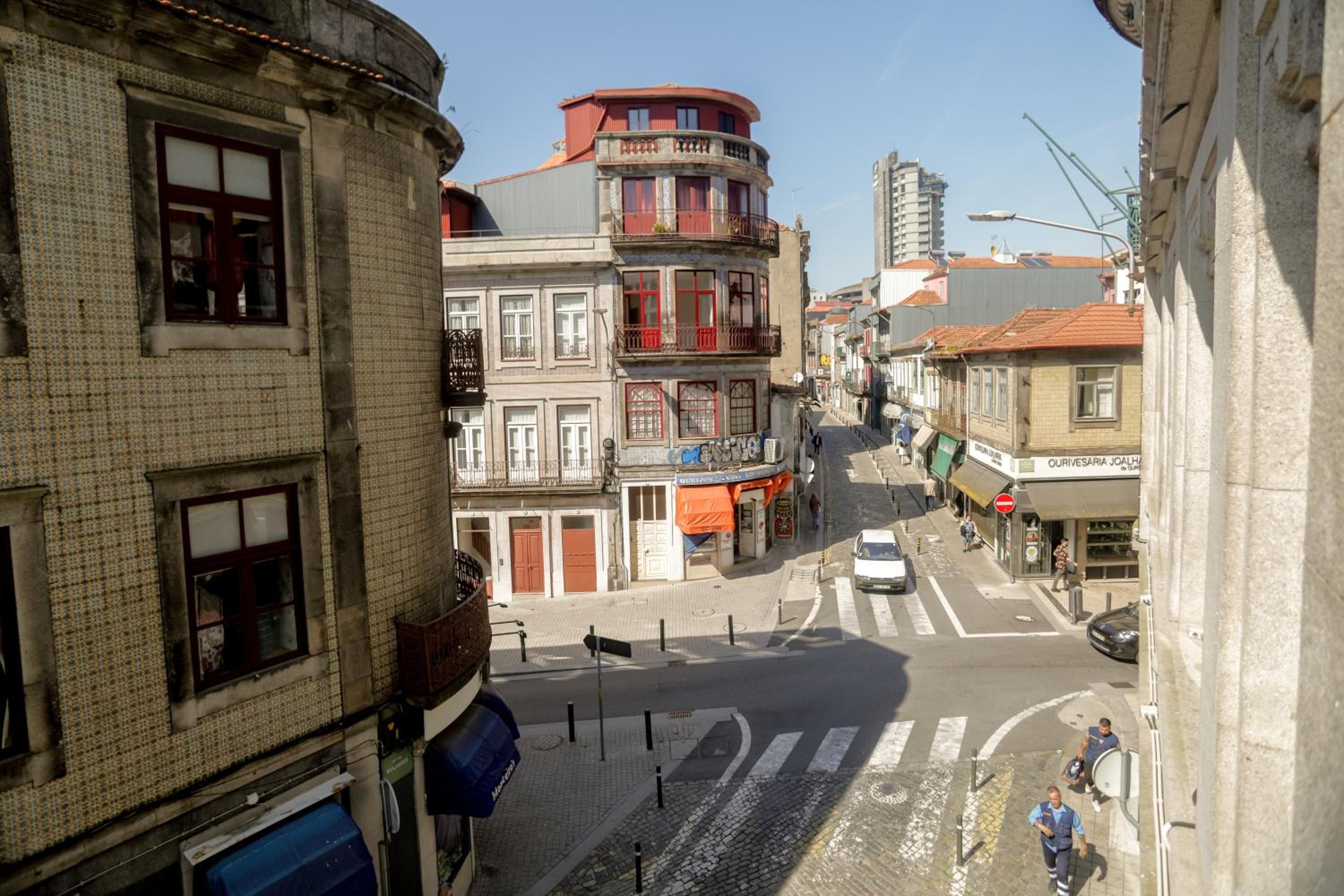 Trindade Apartments by PHC view 2