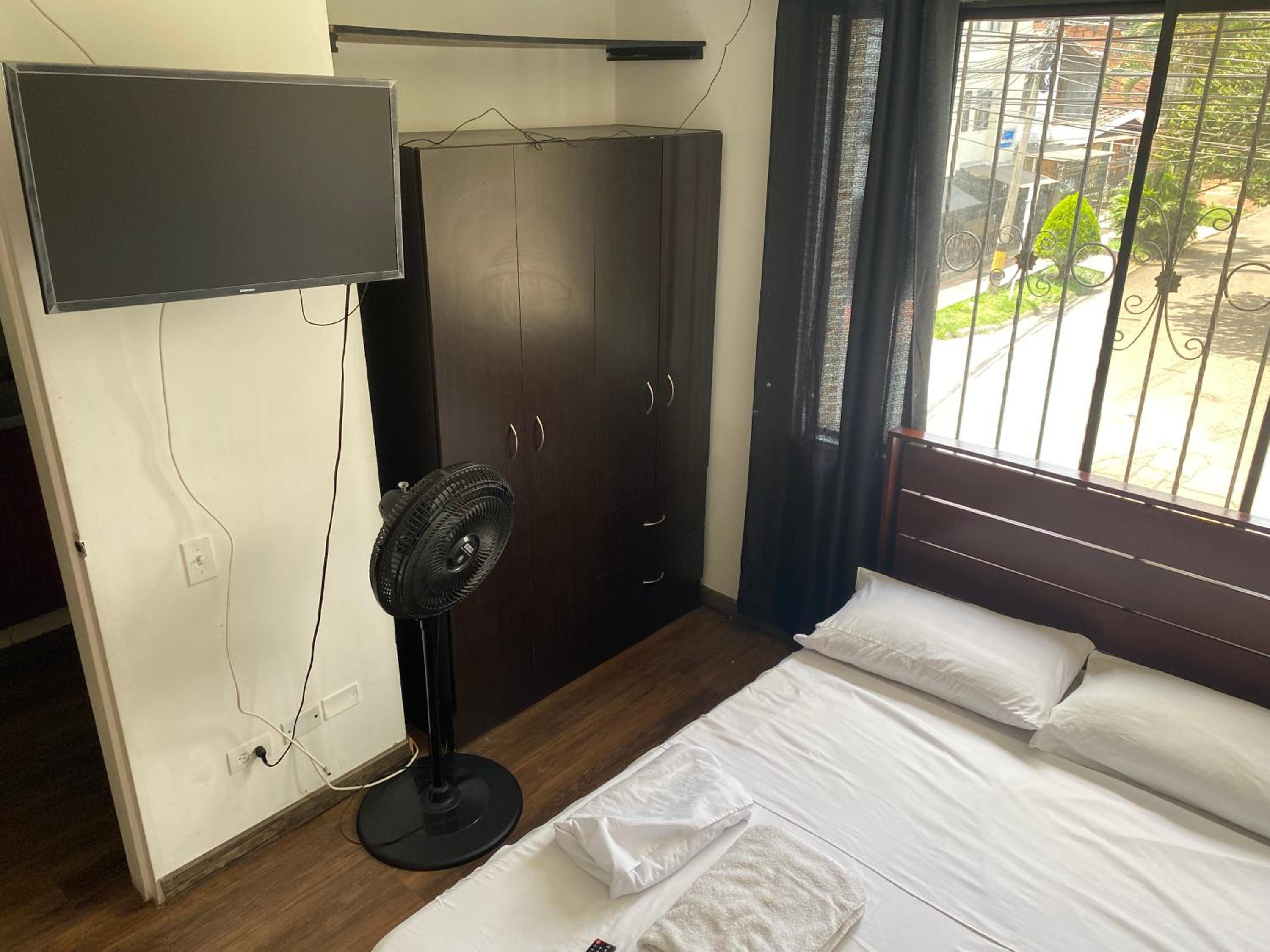 Apartamento laureles Estadio Medellín 203 balcon