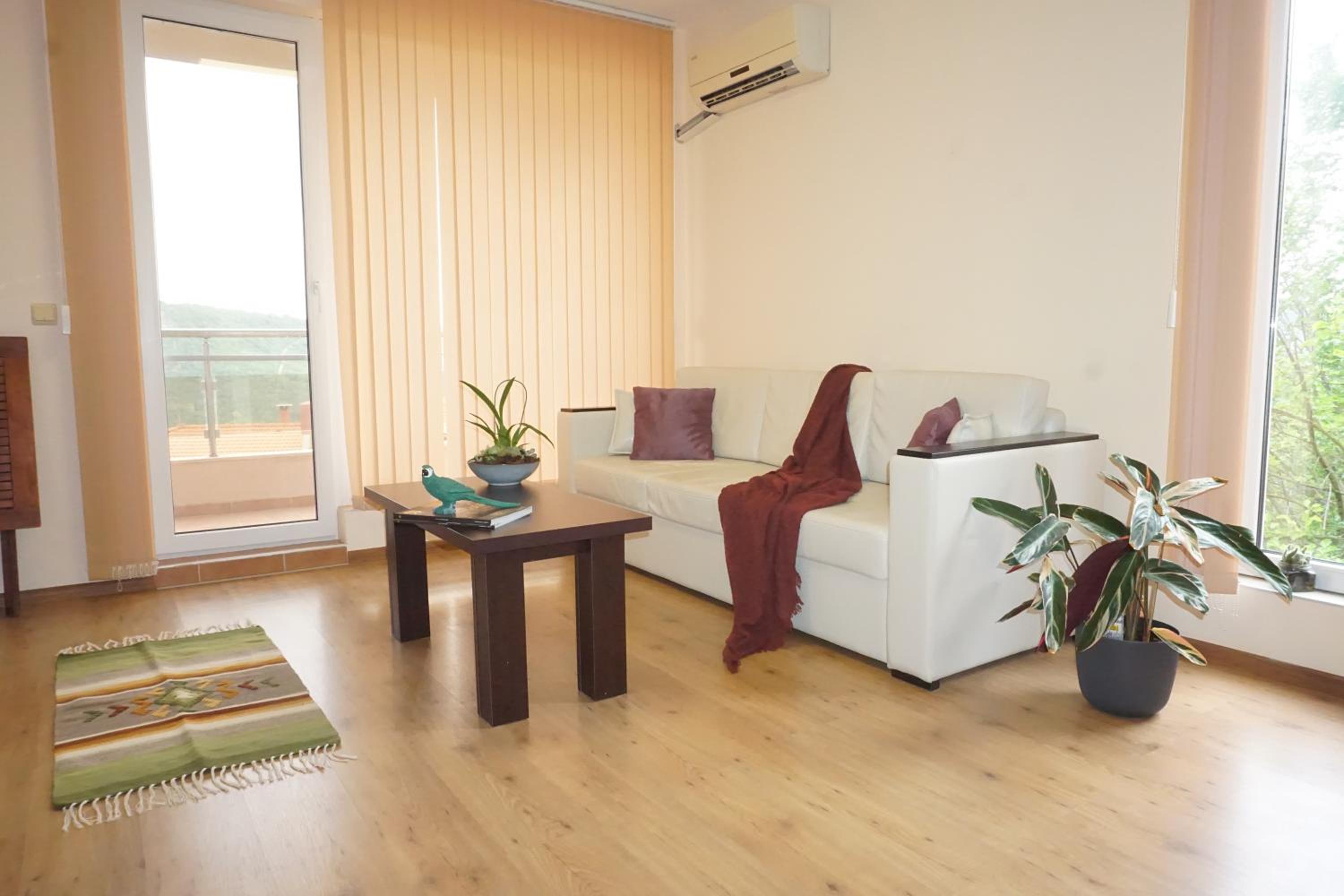 sea view Selva - peaceful family-friendly accommodation