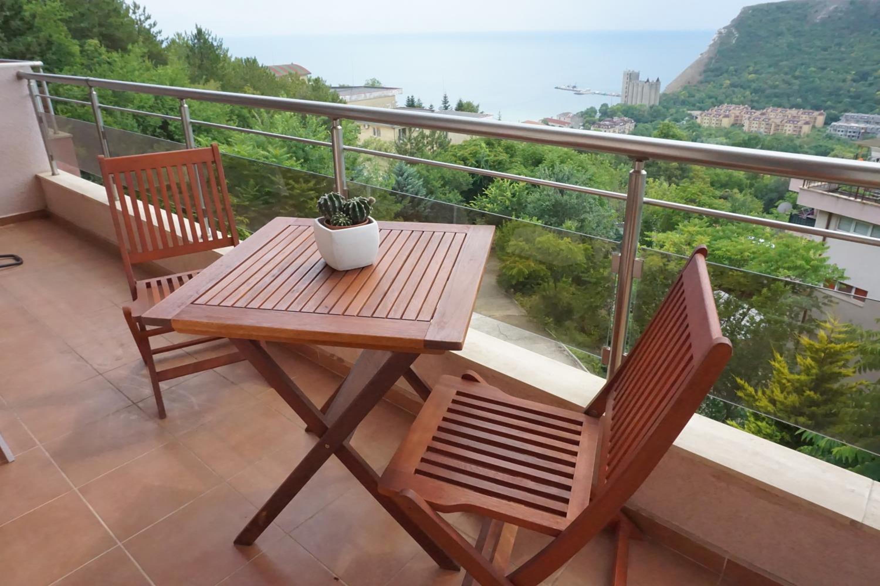 sea view Selva - peaceful family-friendly accommodation