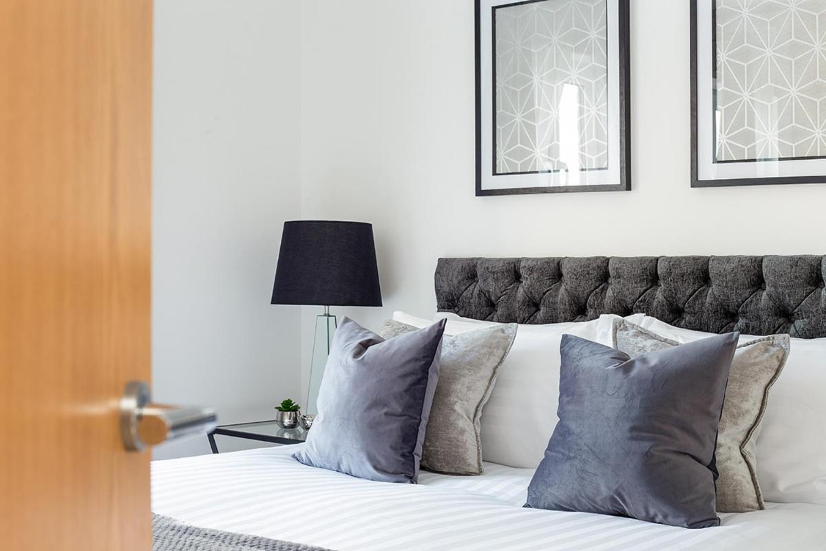 Deanery Court Vittrum Suites view 5