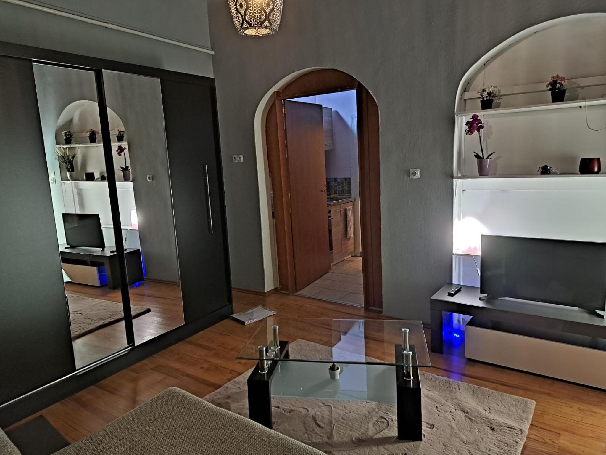 Calm Home Budapest view 2