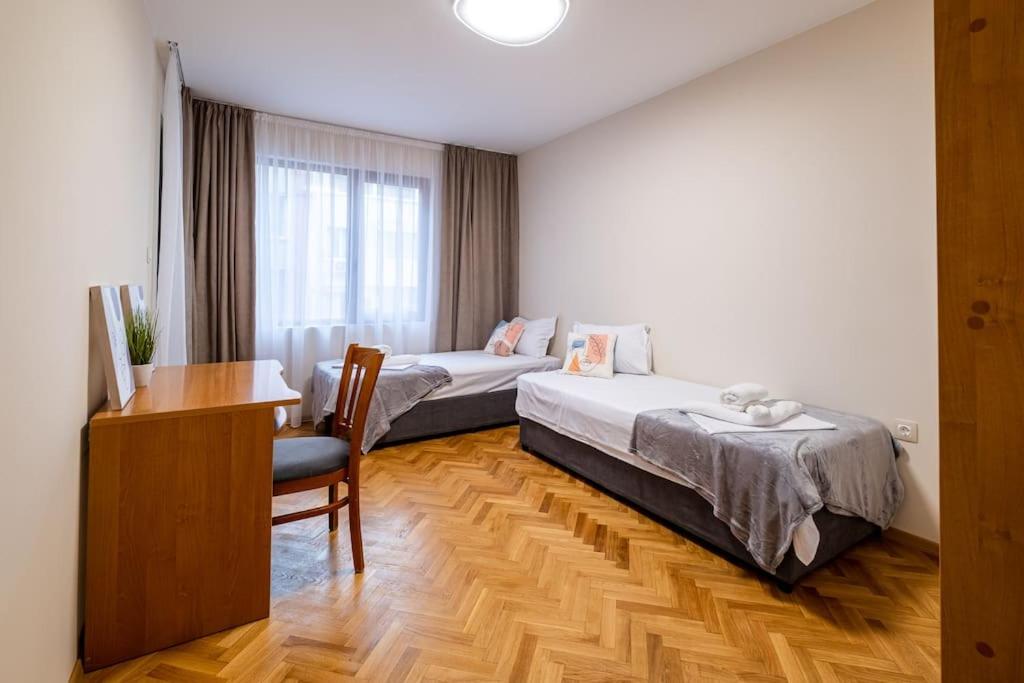 Varna Central 2bdrm Apartment