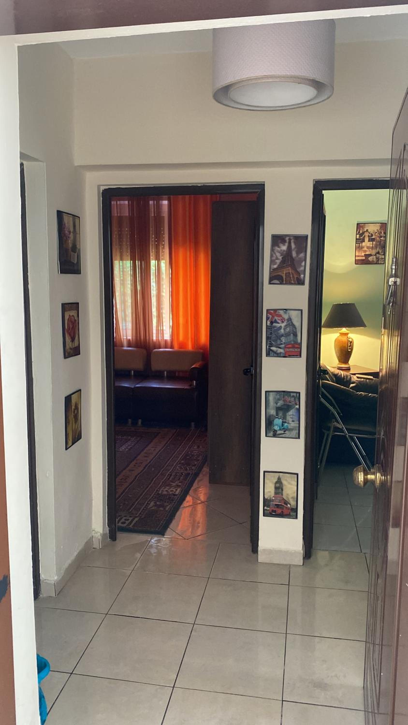 2 Bed-Room flat, 5 min walk from center