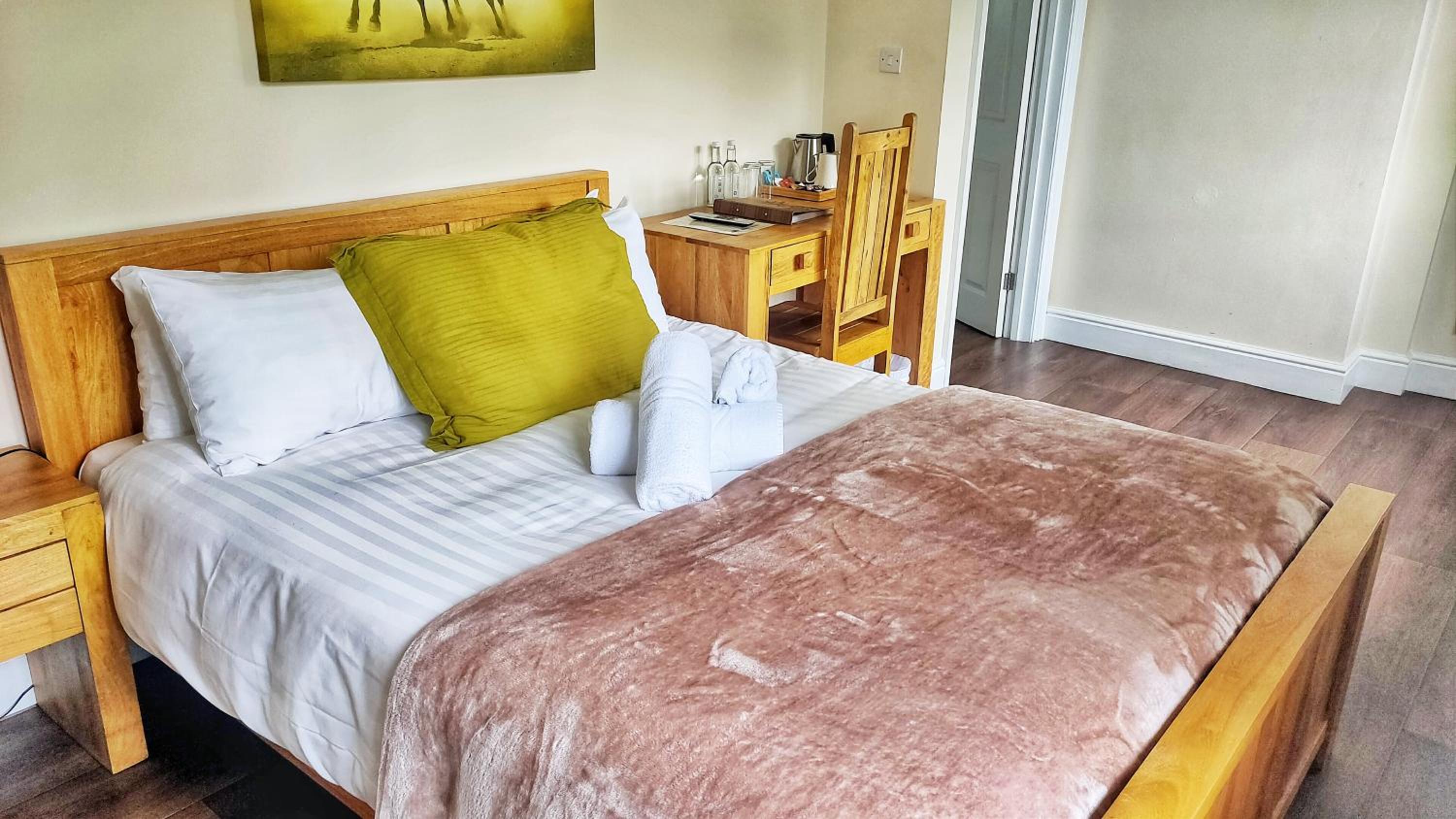 The Trusty Servant Inn