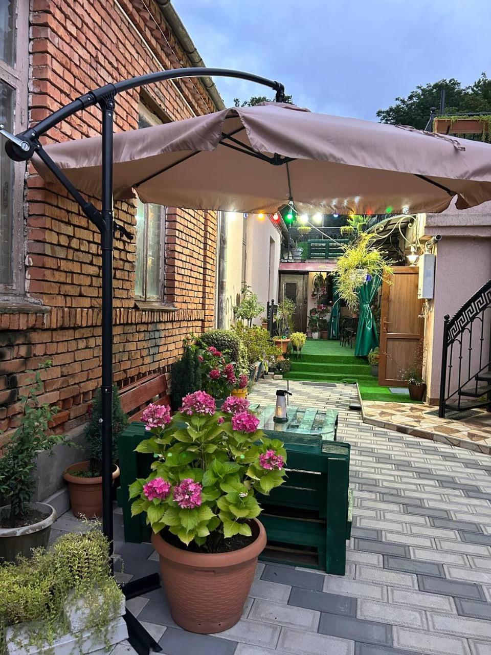 Niluxe Apartment Kutaisi