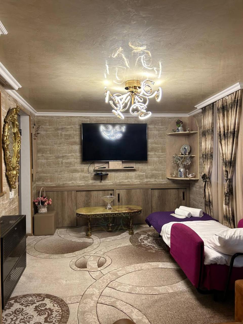 Niluxe Apartment Kutaisi