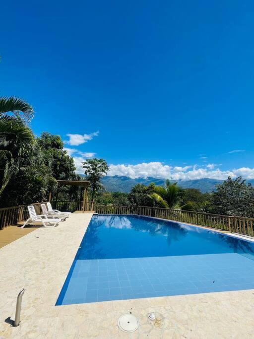 Hermosa finca en Santa Fe Antioquia con piscina