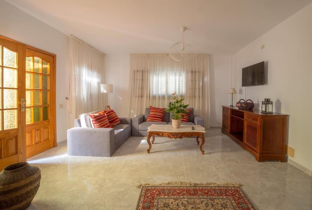 Villa Teram