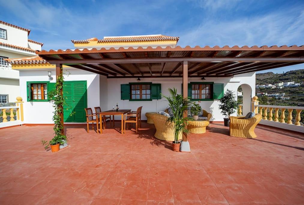 Villa Teram
