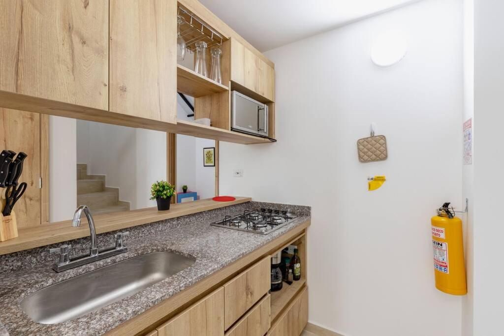 Comodo y amplio apartamento privado-201 Guatape