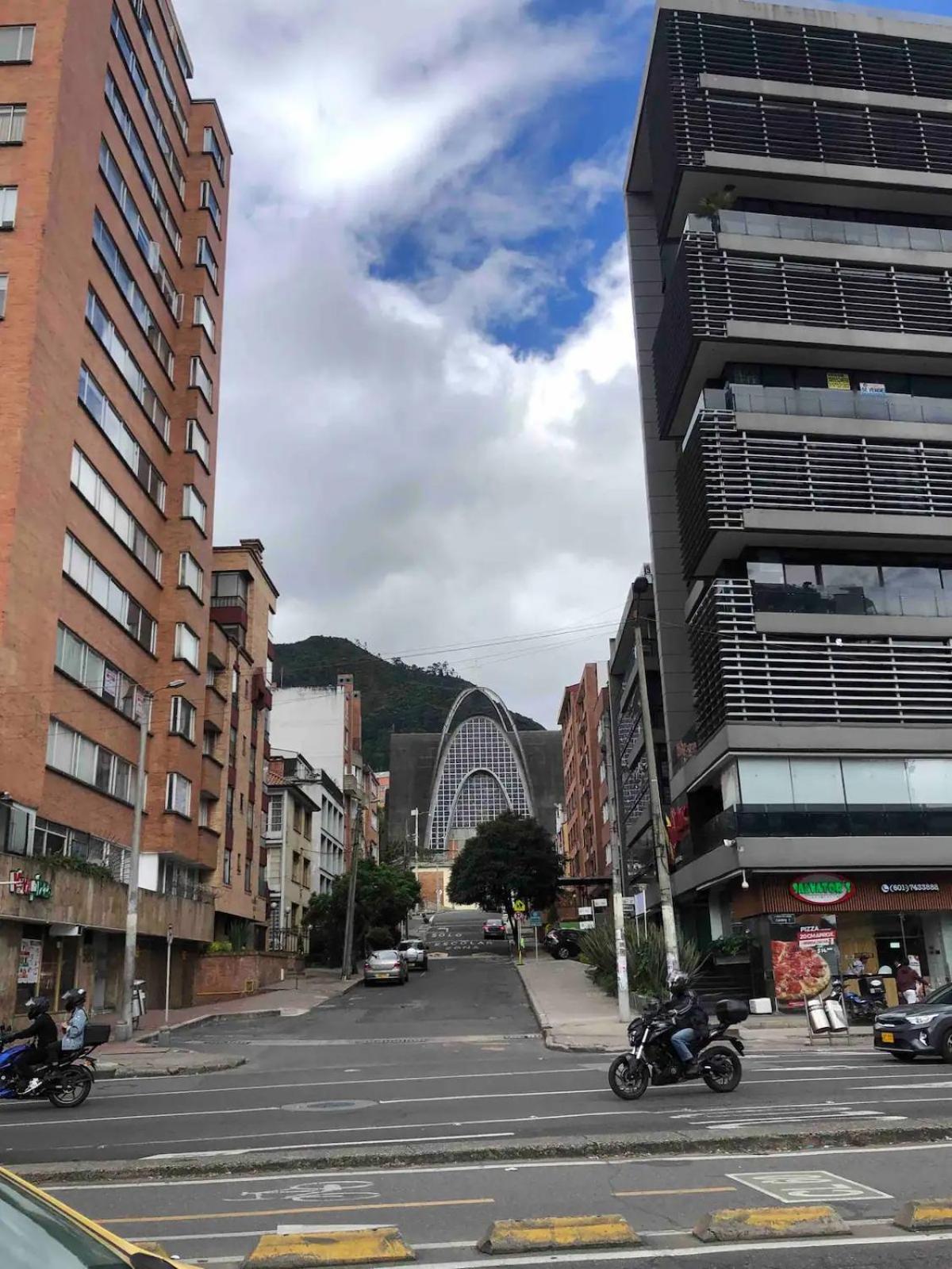 Cómodo Apartamento en Bogotá, Chapinero Central - Theatron