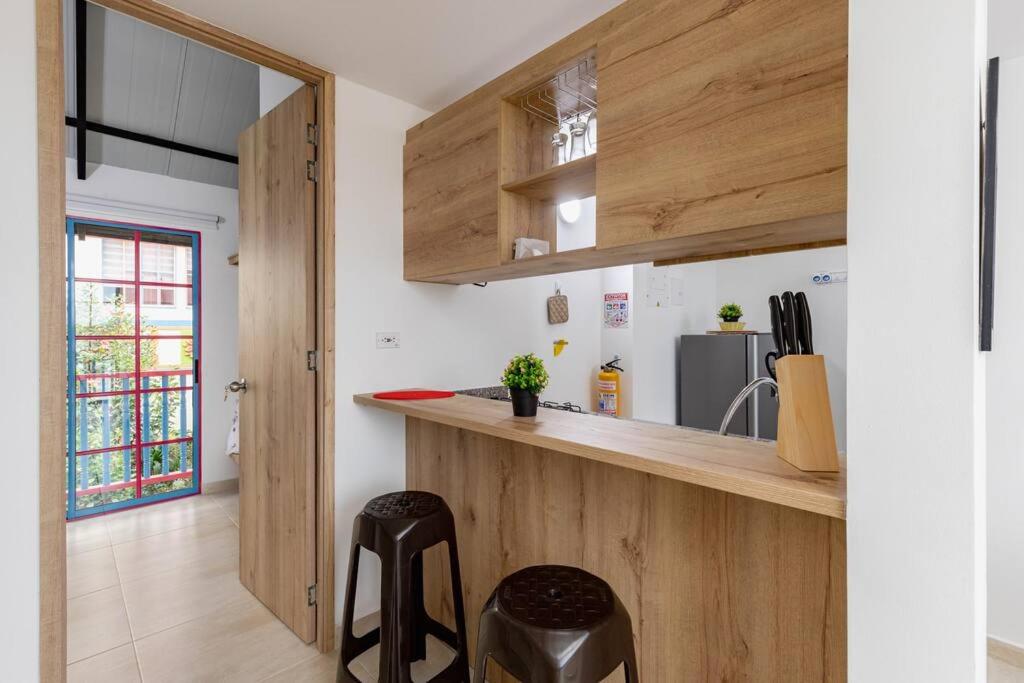 Comodo y amplio apartamento privado-201 Guatape