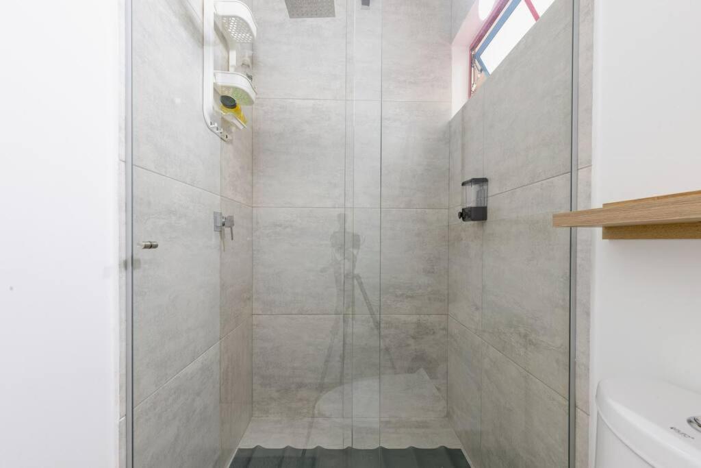 Comodo y amplio apartamento privado-201 Guatape