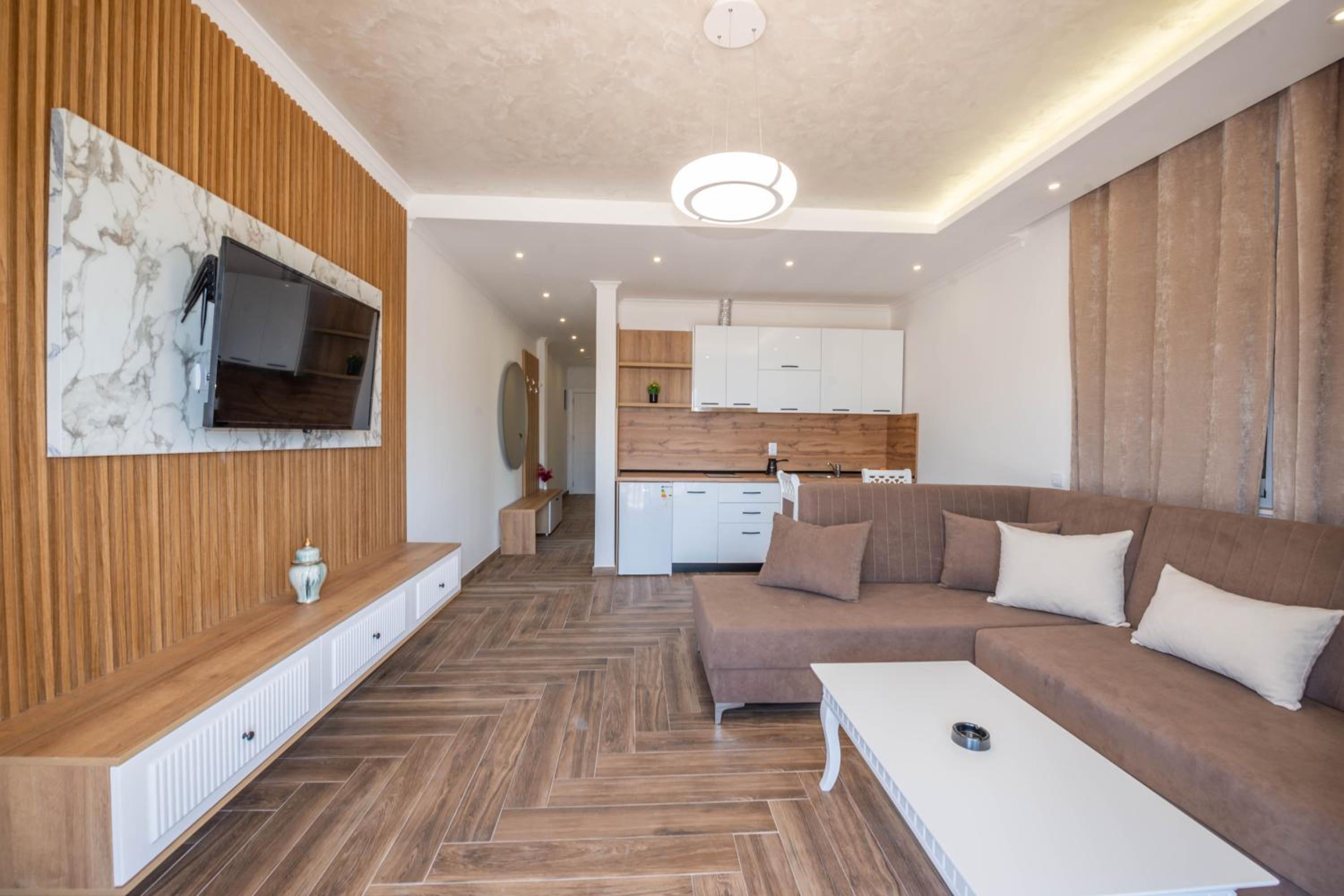 Twins Apartments
