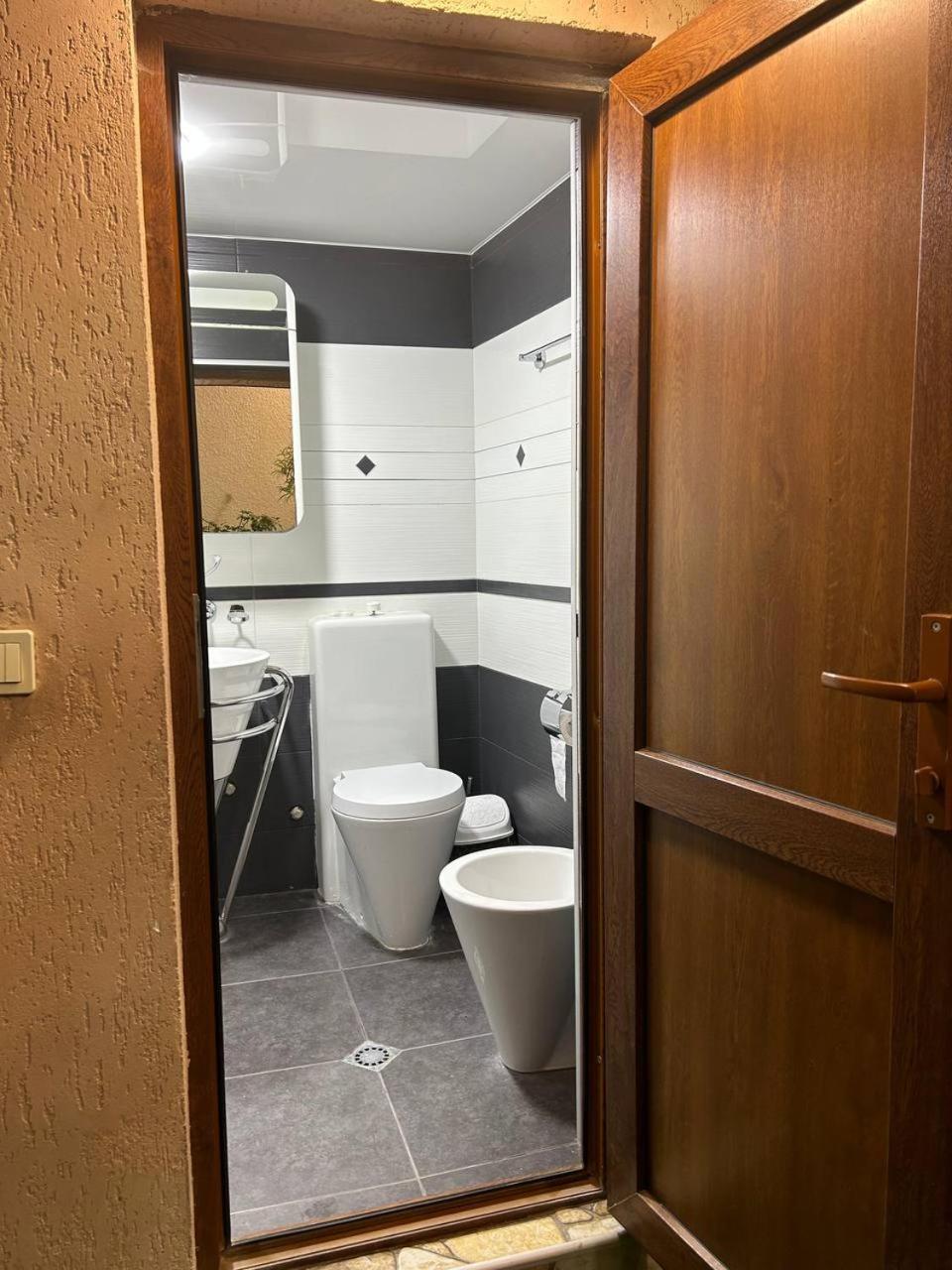 Niluxe Apartment Kutaisi
